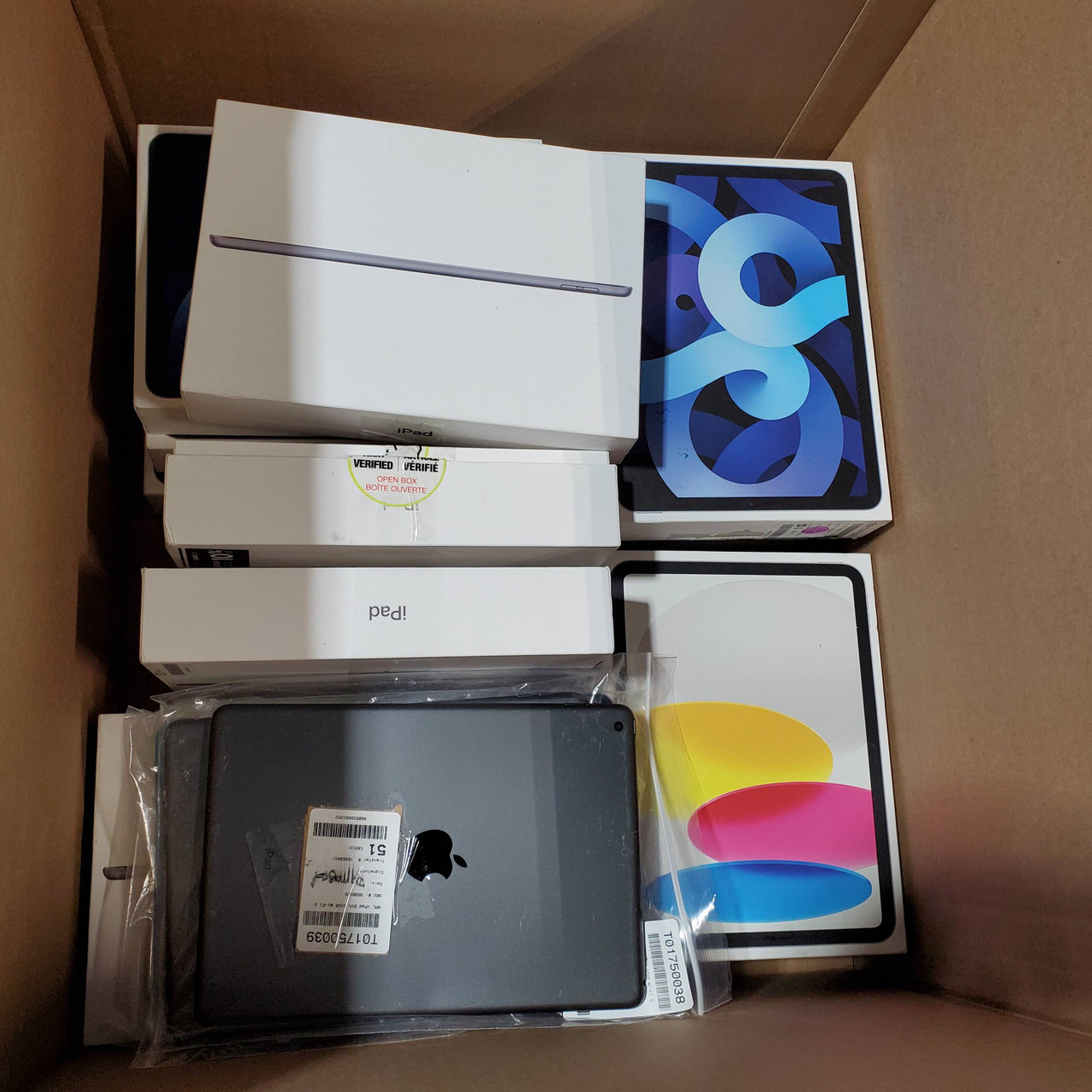 Lot de plusieurs modèles d'iPad 