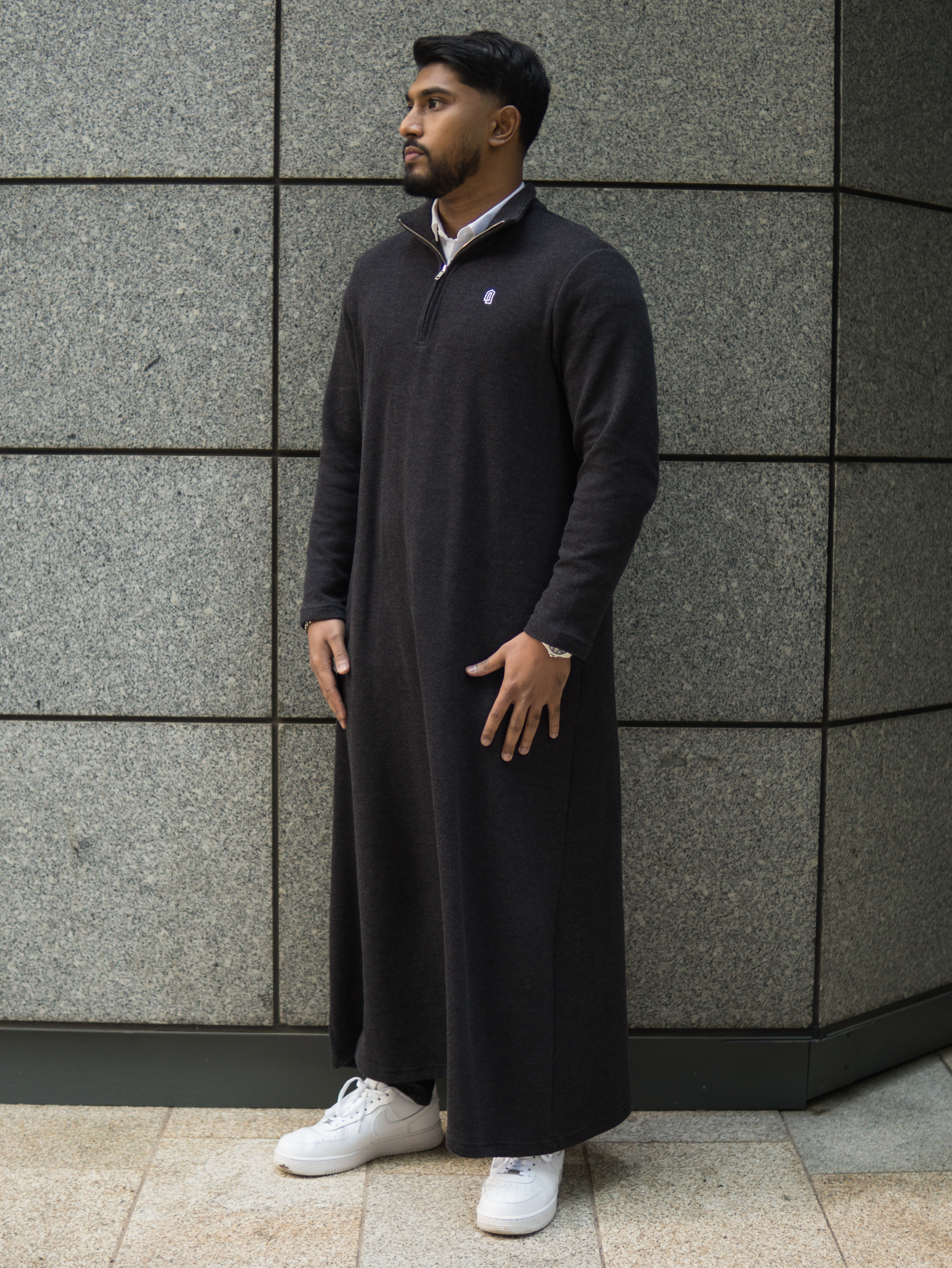 Limited Edition Quarter Zip Thobe