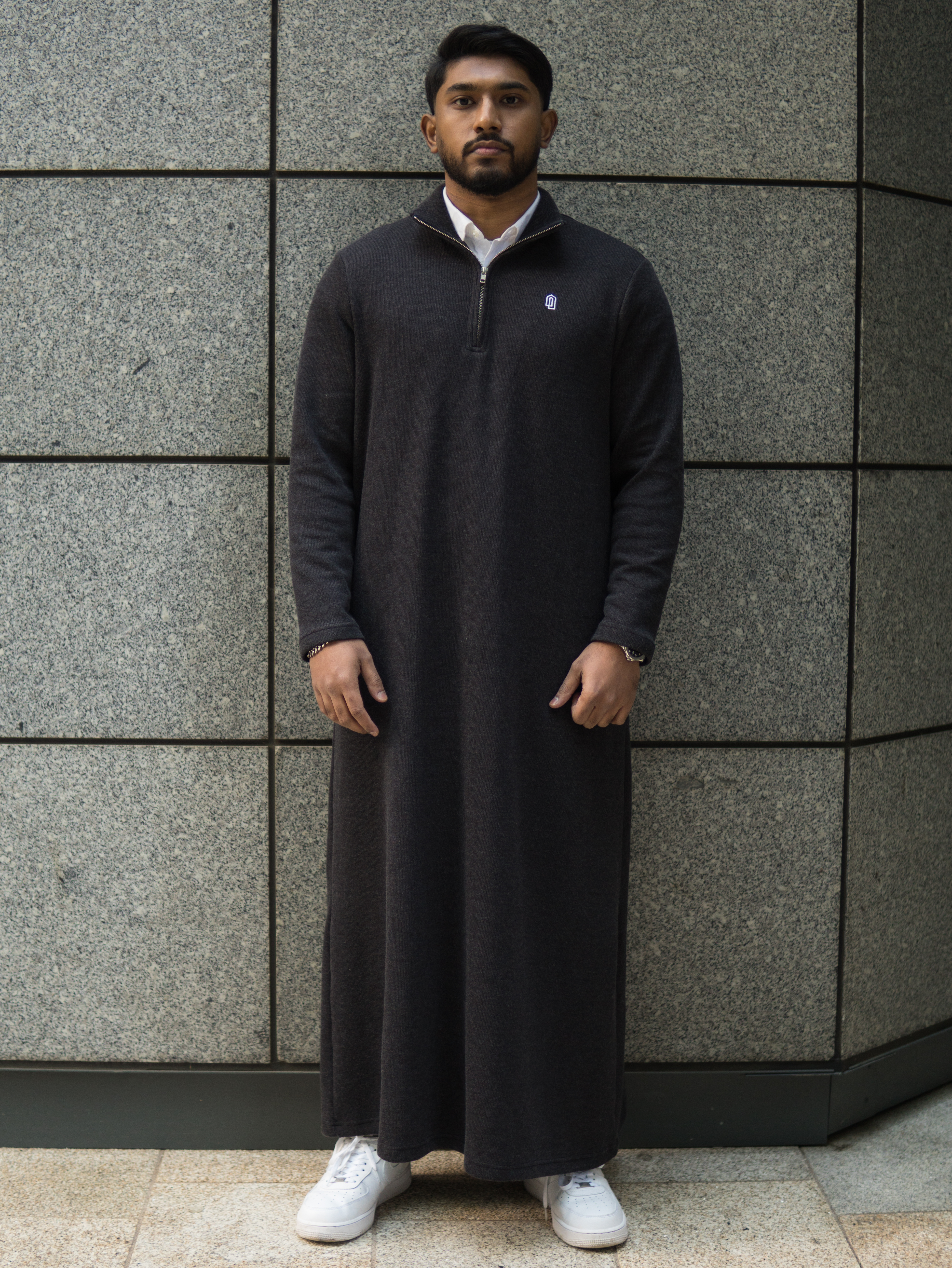 Limited Edition Quarter Zip Thobe