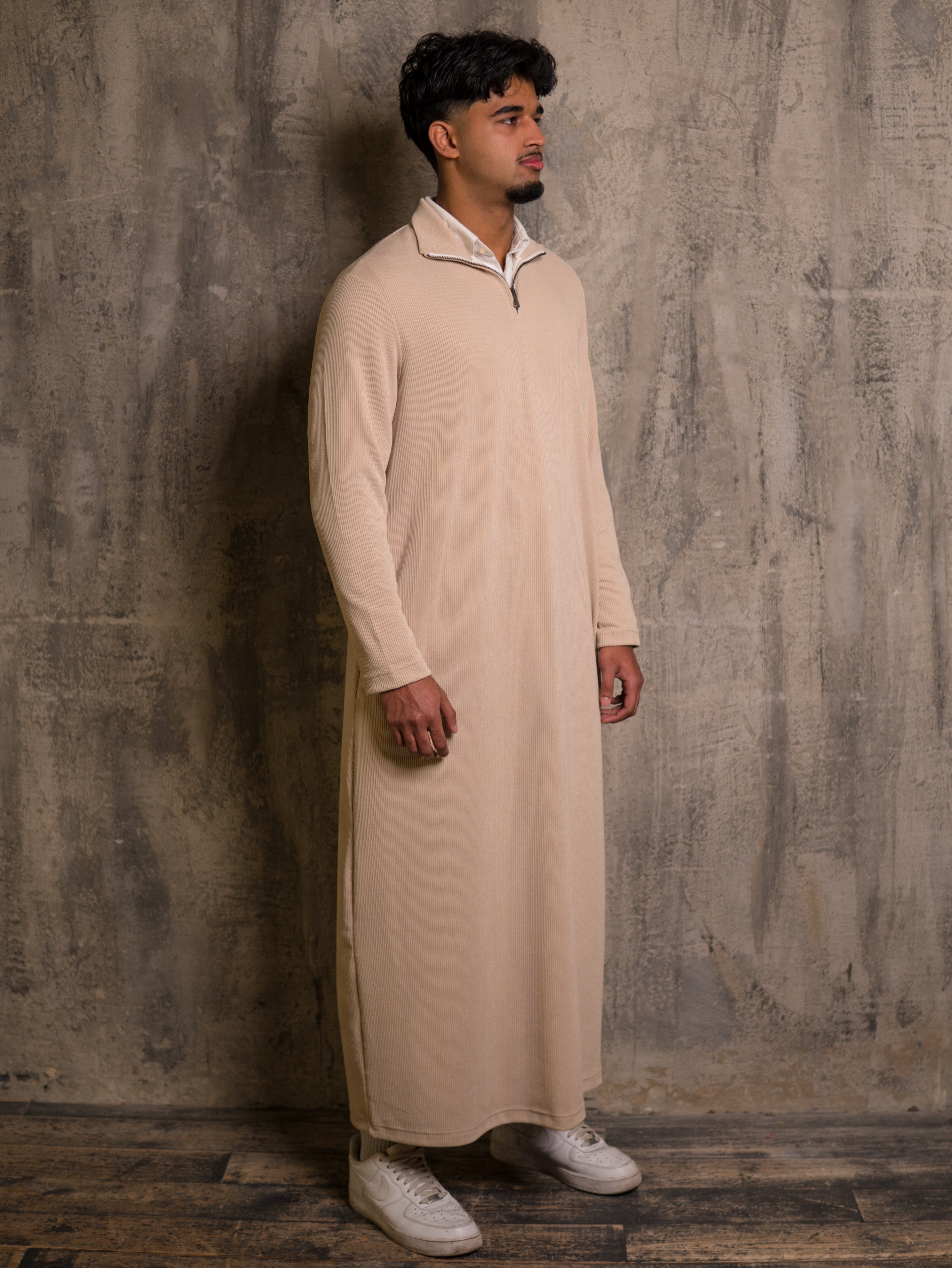 Signature Quarter Zip Thobe  