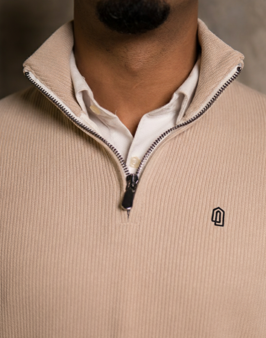 Signature Quarter Zip Thobe  