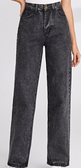 High-waisted black jeans