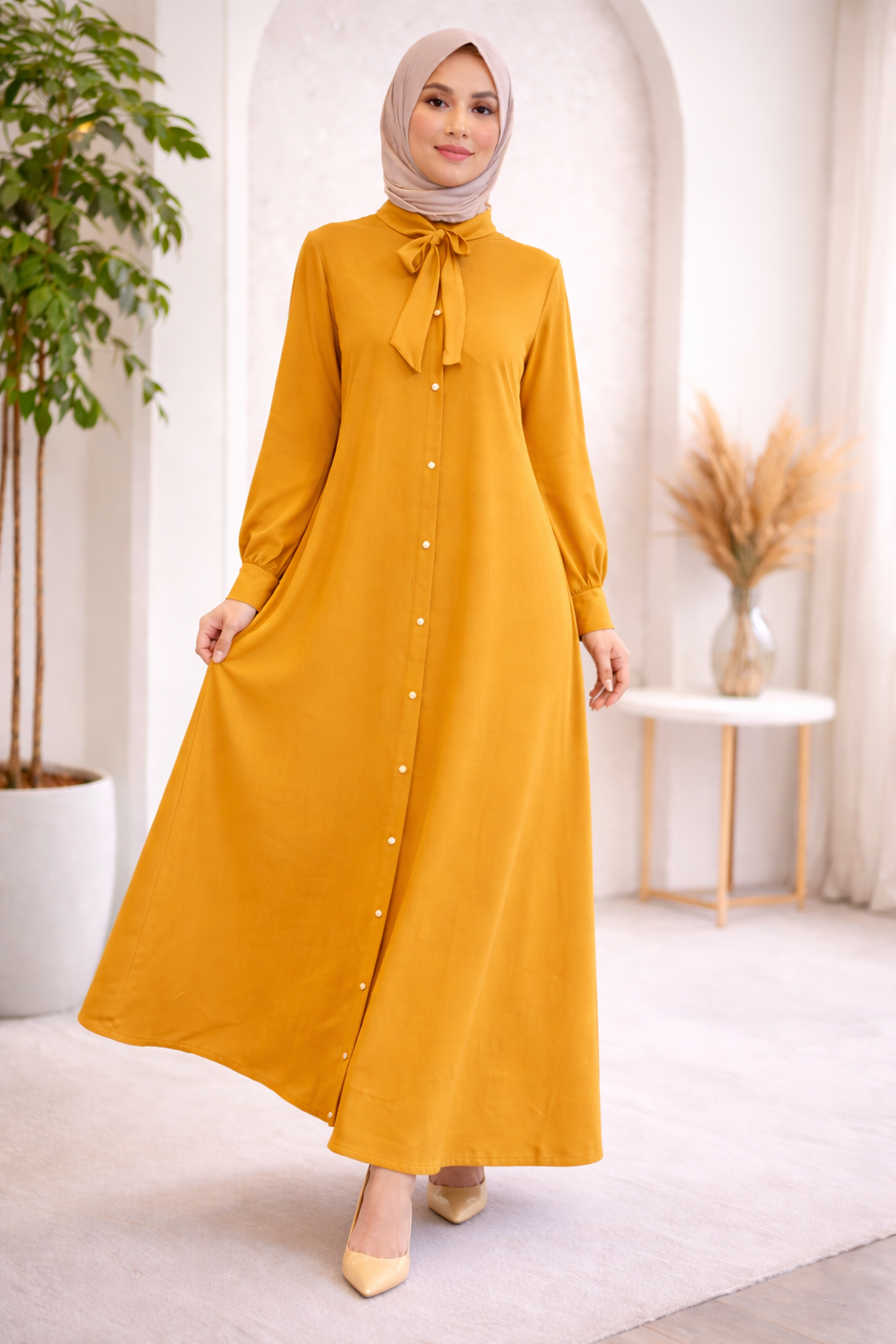 Robe longue élégante moutarde