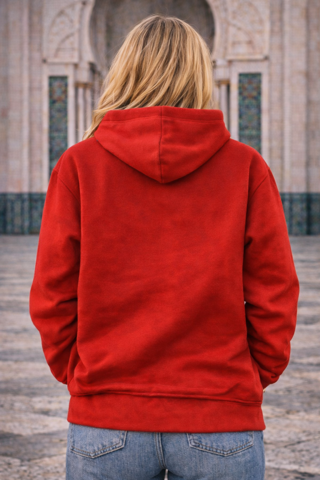 Sweat à capuche rouge MAGHERIB