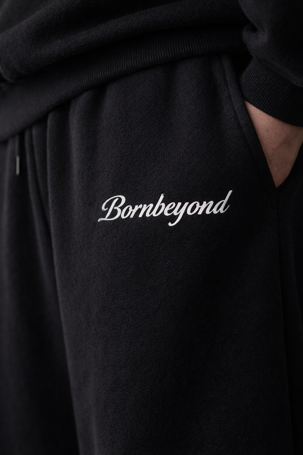 Relaxed fit sweatpants