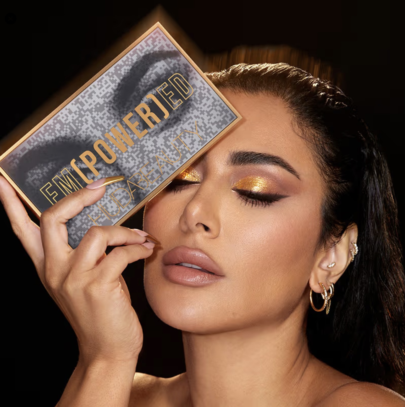 HUDABEAUTY Empowered Eye shadow Palette