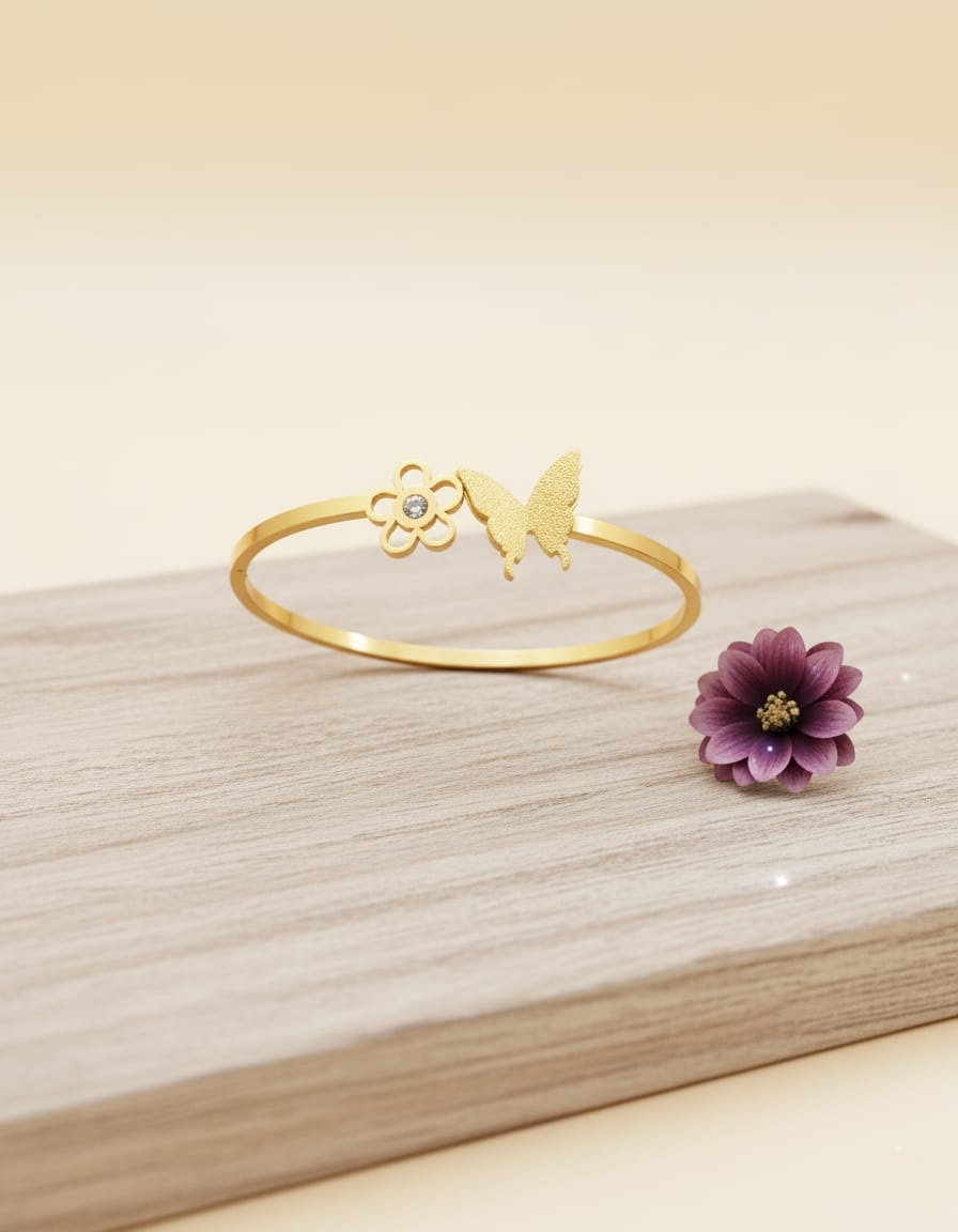 Butterfly & Flower Design Bracelet – Hypoallergenic, Anti-Tarnish, High Purity Stainless Steel