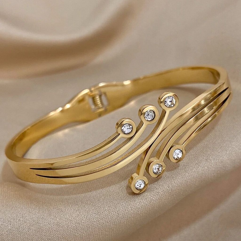Elegant Gold-Plated Bracelet