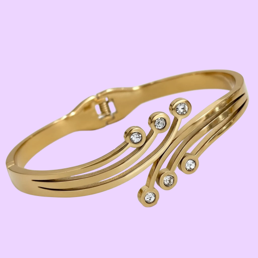 Elegant Gold Bracelet