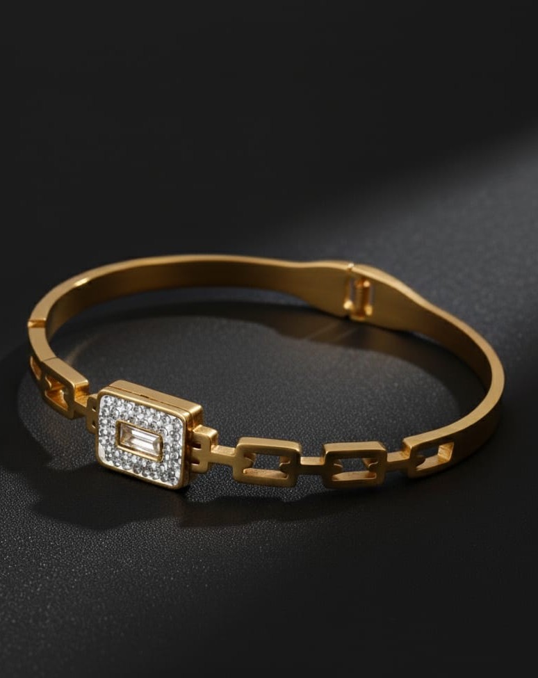 Gold-Toned Anti-Tarnish Stainless Steel Bracelet for Women | Hypoallergenic Designer Link Bracelet