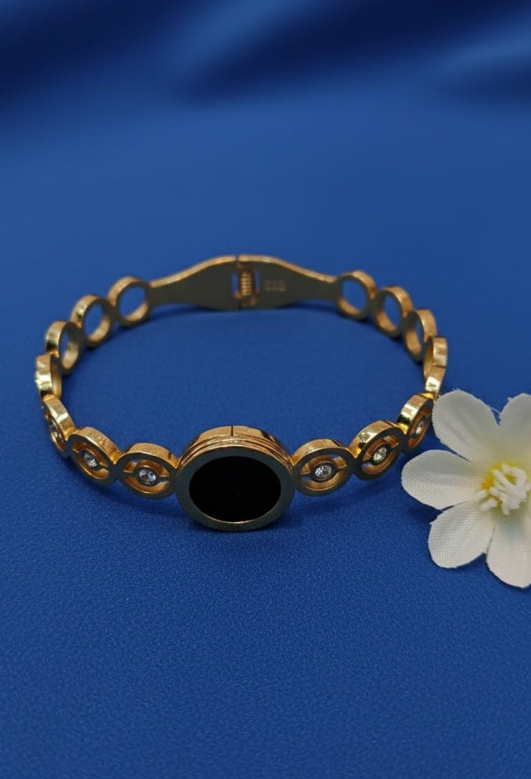 Gold and Black Elegant Bracelet