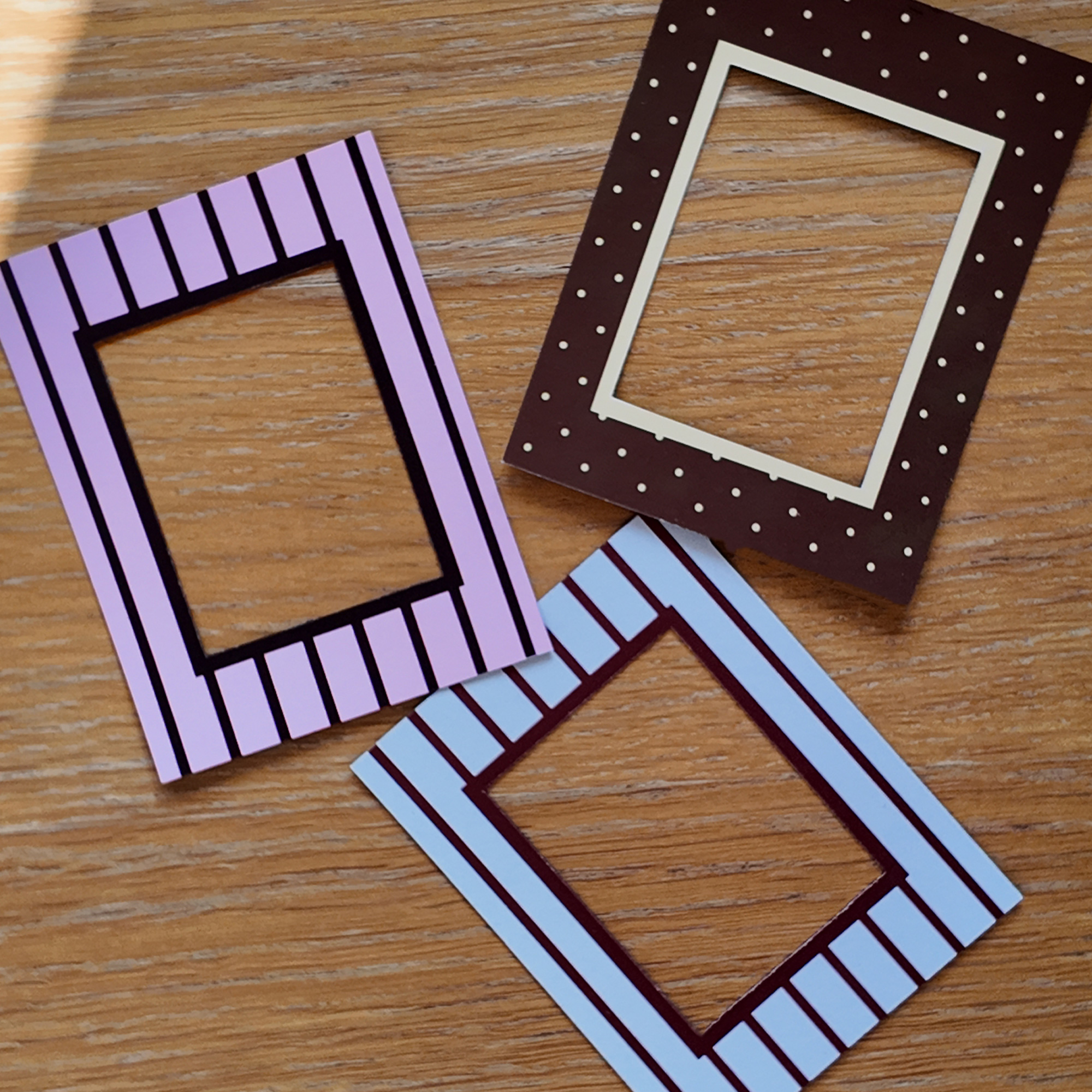 Cadre magnétique pois jaune