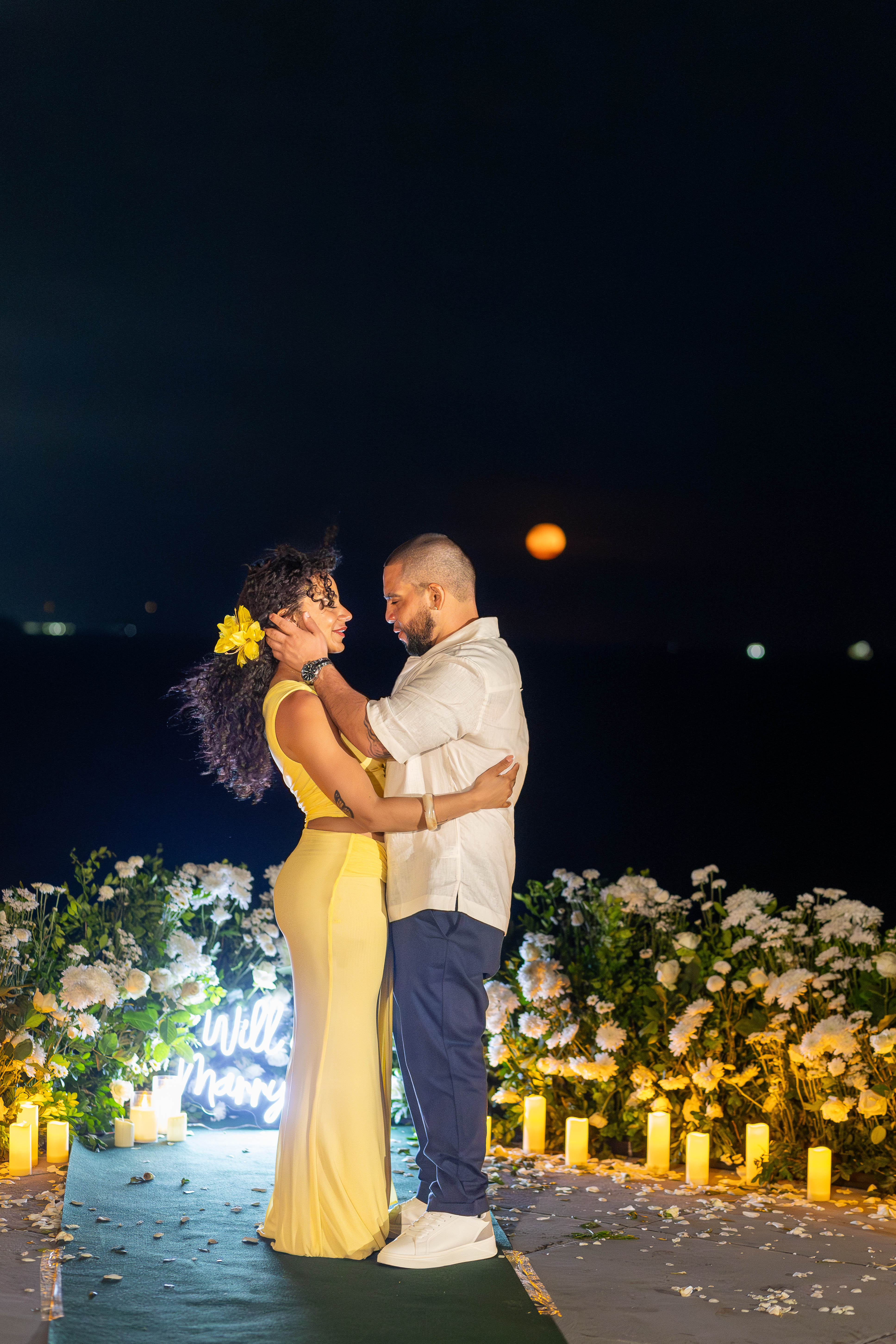 Pedido de Casamento no Rooftop com Jantar e Vista para o Mar