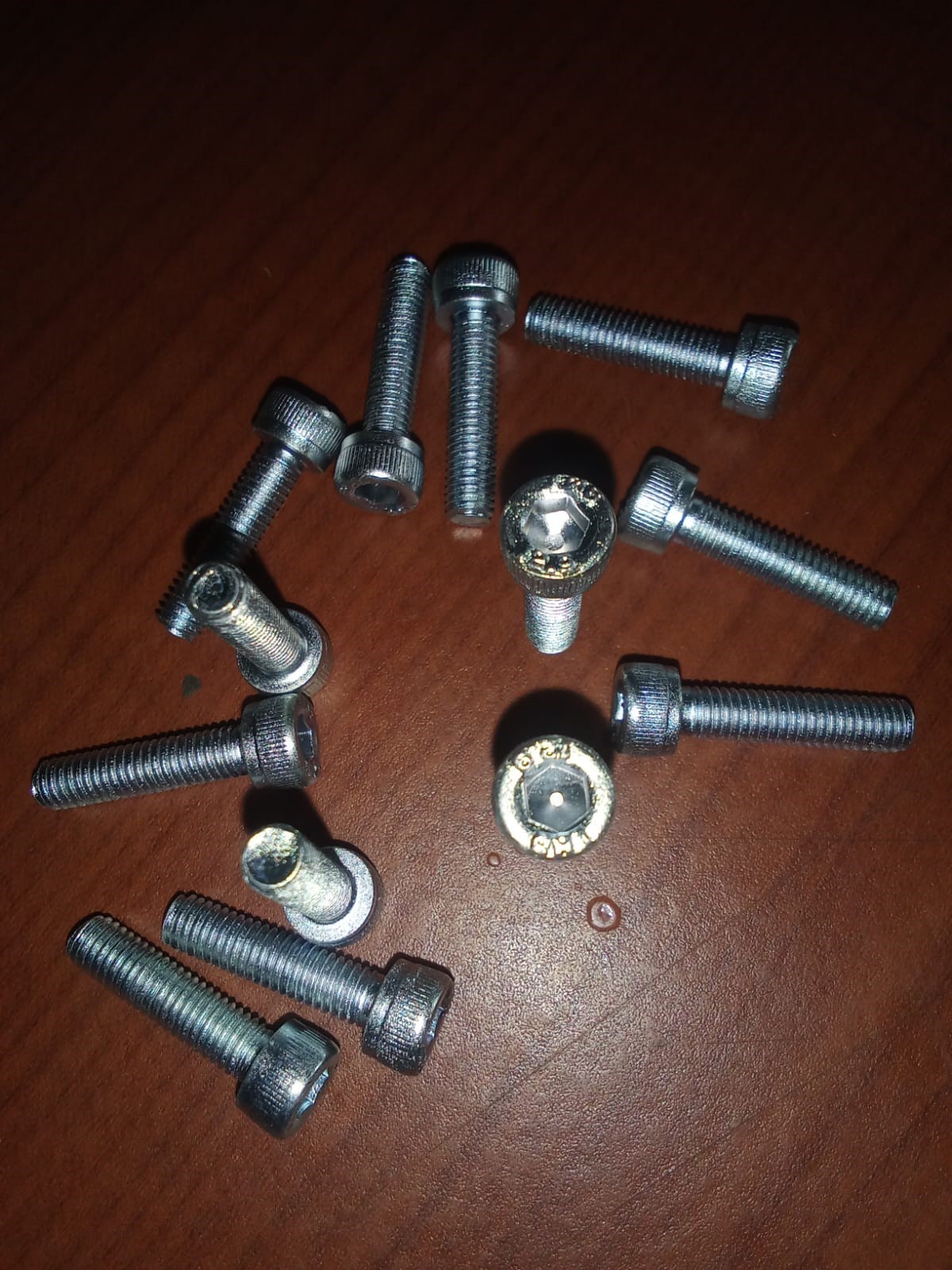 M5X25 BAUT L SOCKET HEAD SCREW  HTB 12.9 ZINC PLATING PUTIH 