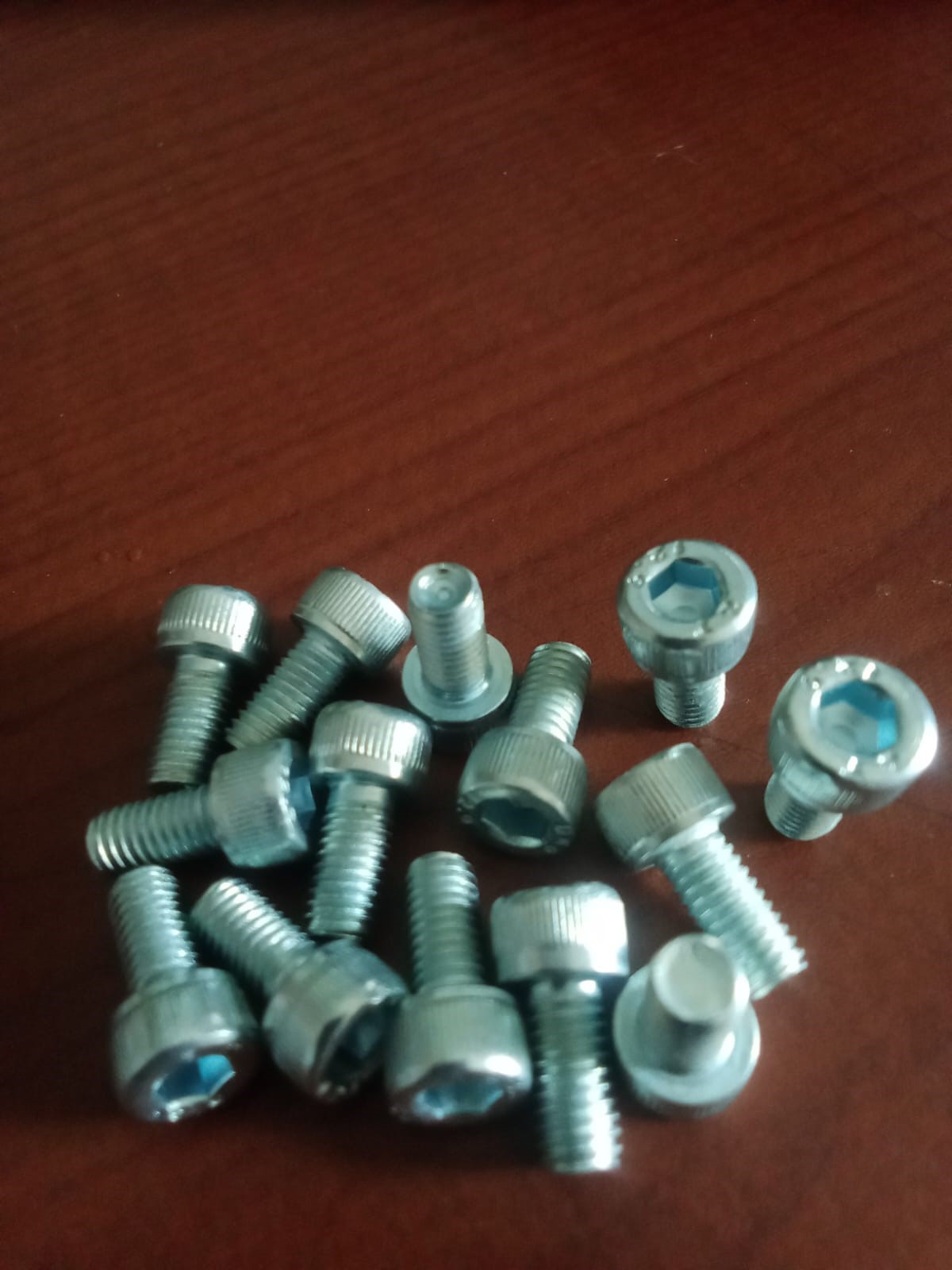M5X12 BAUT L SOCKET HEAD SCREW  HTB 12.9 ZINC PLATING PUTIH 