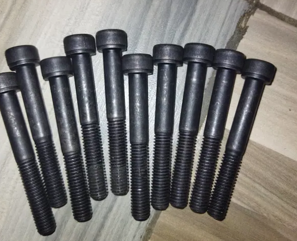 M8X70 BAUT L SOCKET HEAD SCREW  HTB 12.9
