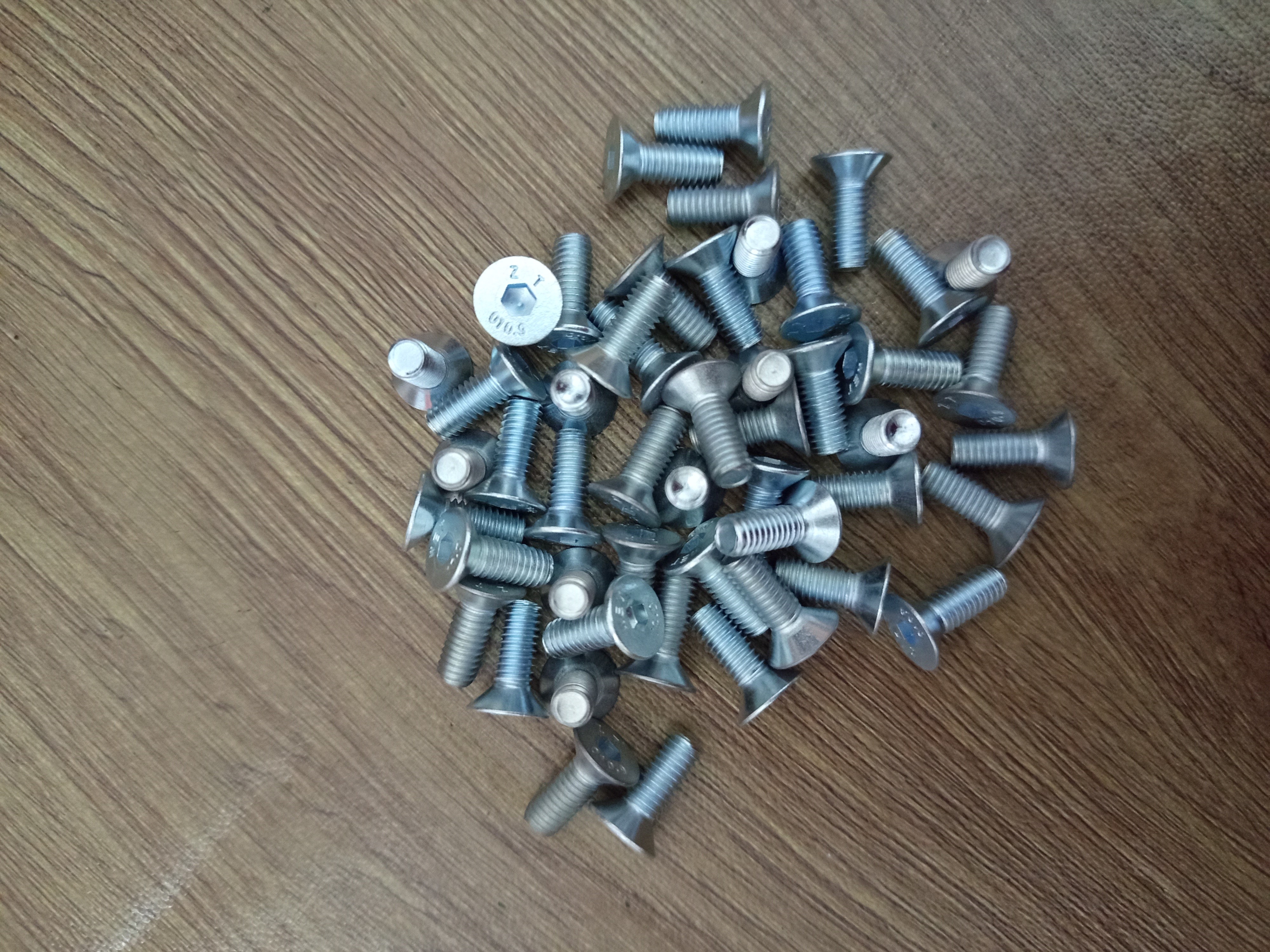 M6X15 BAUT VERSENG COUNTERSUNK BAJA10.9 GALVANIS PLATING ZINC