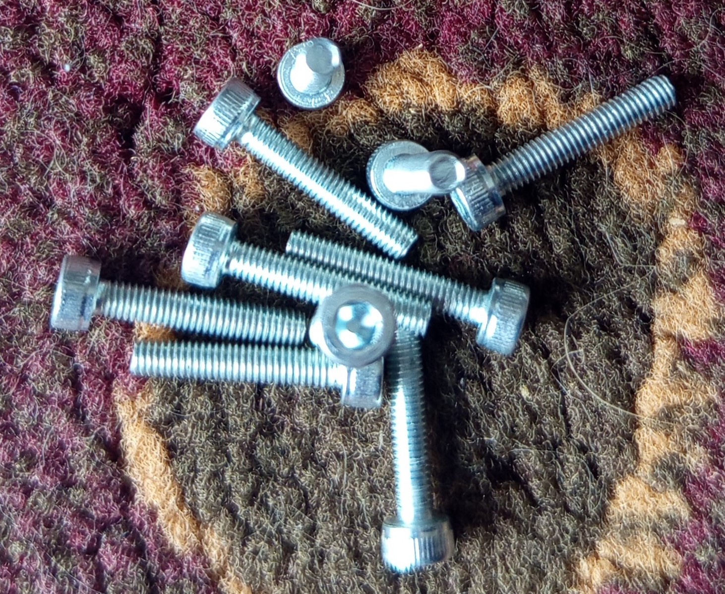 M4X15 BAUT L SOCKET HEAD SCREW  HTB 12.9 ZINC PLATING PUTIH 