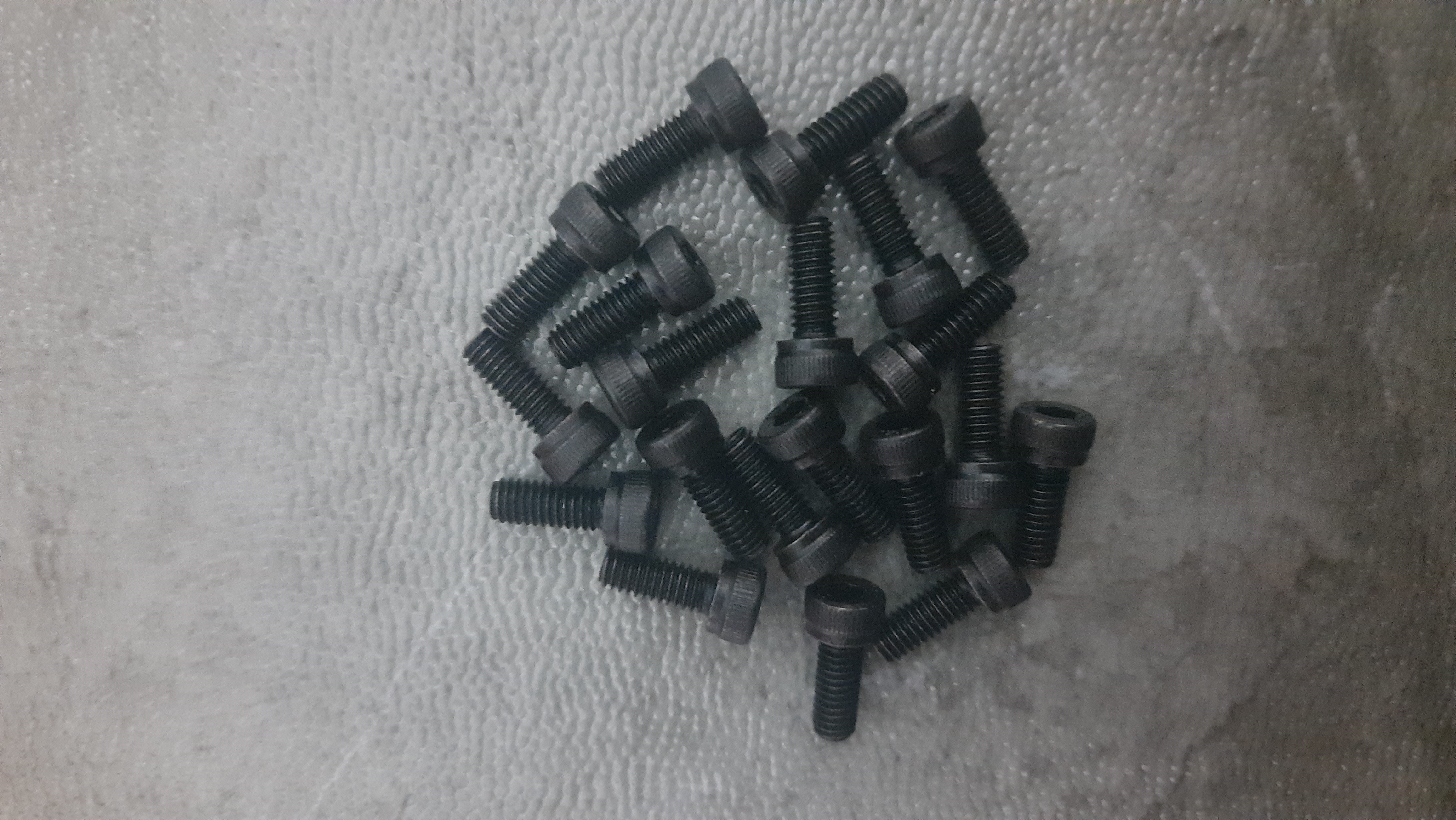M6X10 BAUT L SOCKET HEAD SCREW  HTB 12.9