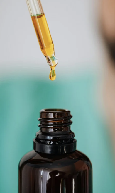 Mielle Rosemary Mint Scalp & Hair Strengthening Oil