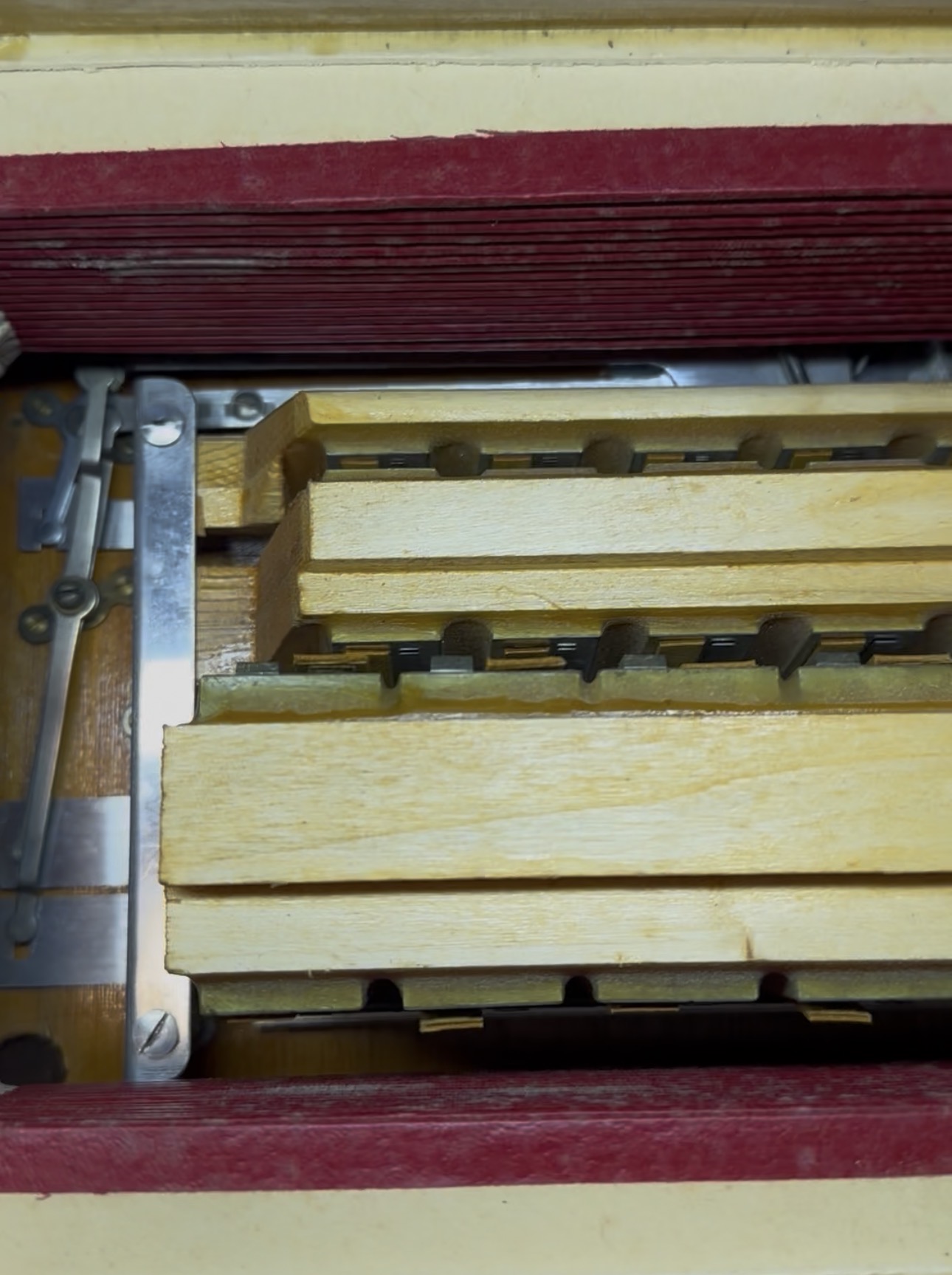 Sonola Rivoli, LMMH Black