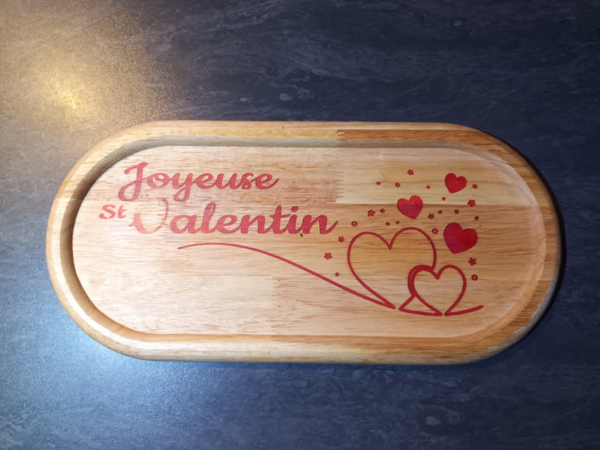 Plateau Saint Valentin en bois