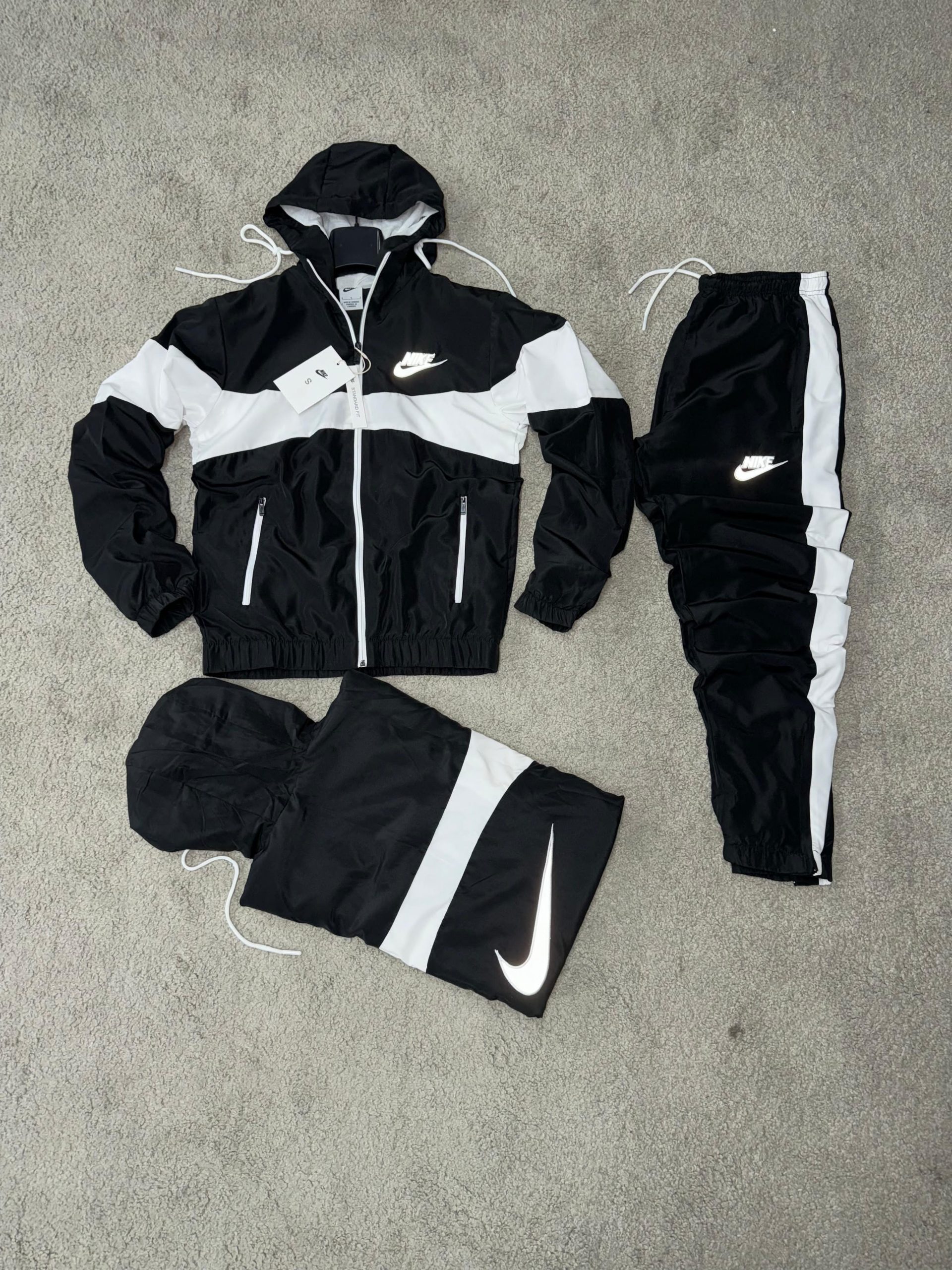 Conjunto deportivo Nike