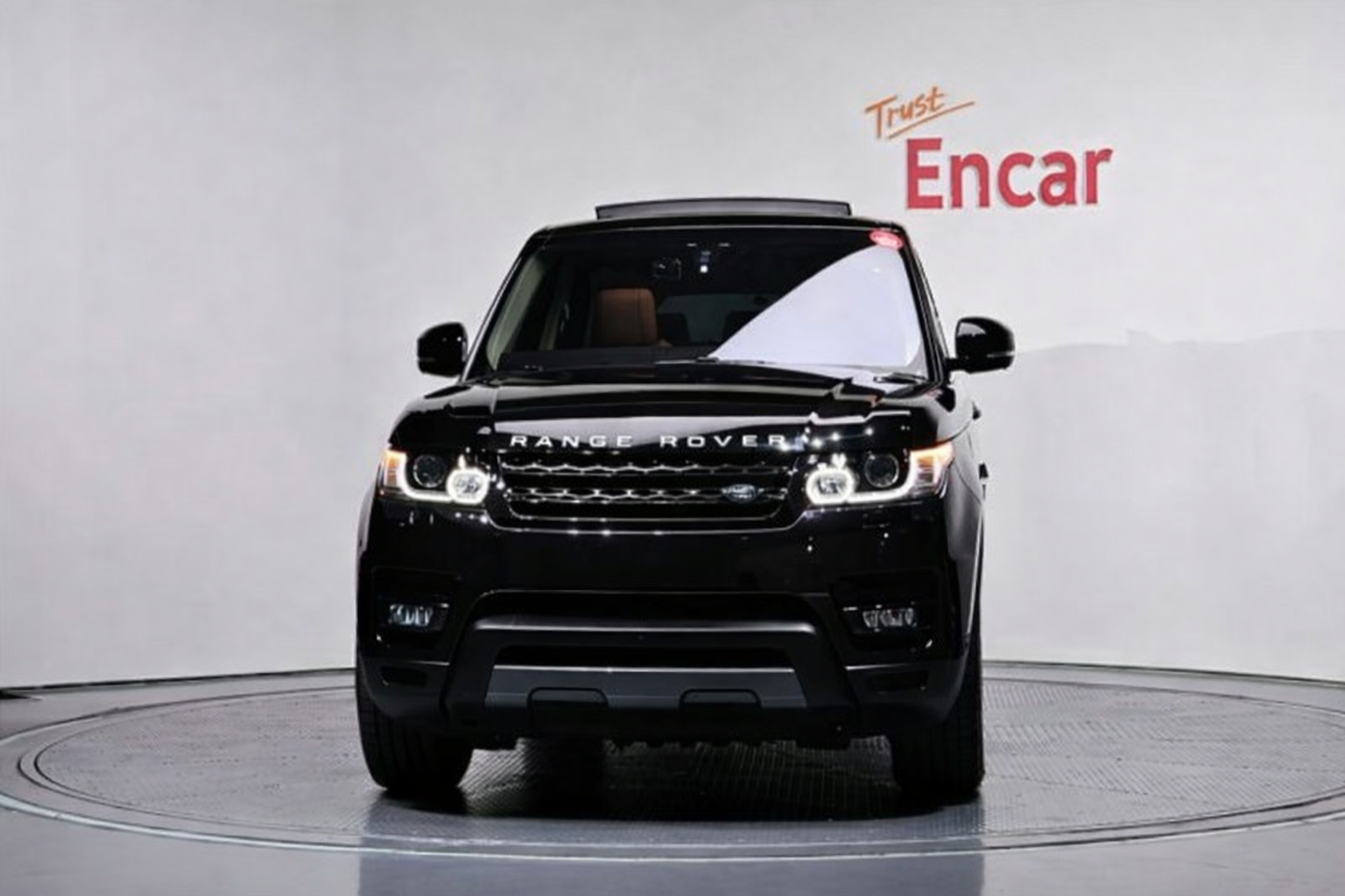 Land Rover Range Rover Sport 3.0 SDV6 HSE Dynamic | 2017 m.