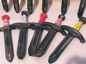 Miecz drewniany Mały