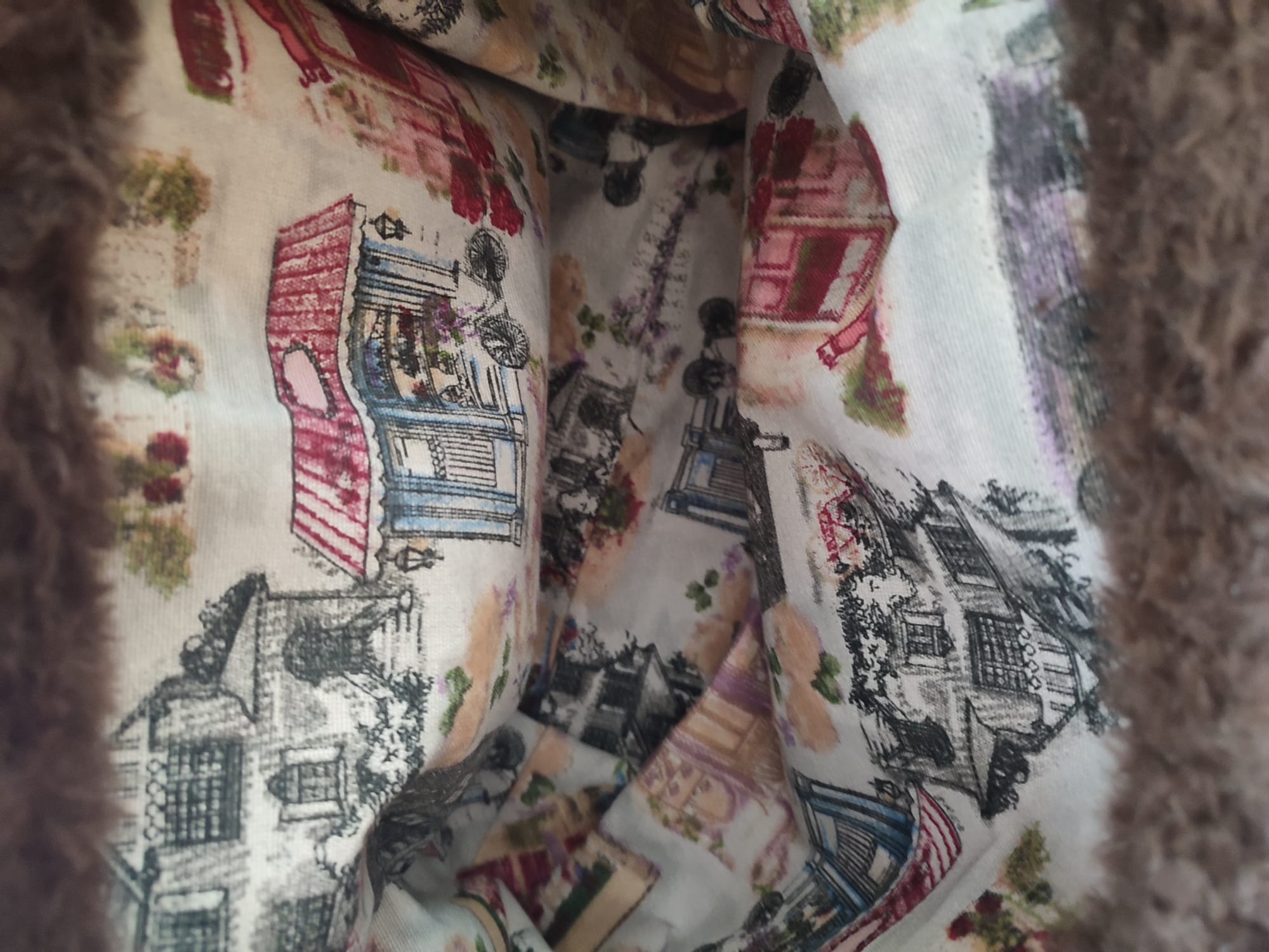 Bolso de peluche marrón