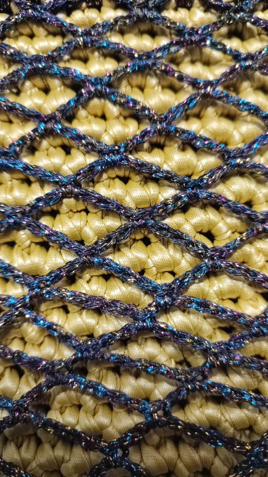 Bolso artesanal de cuerda trenzada