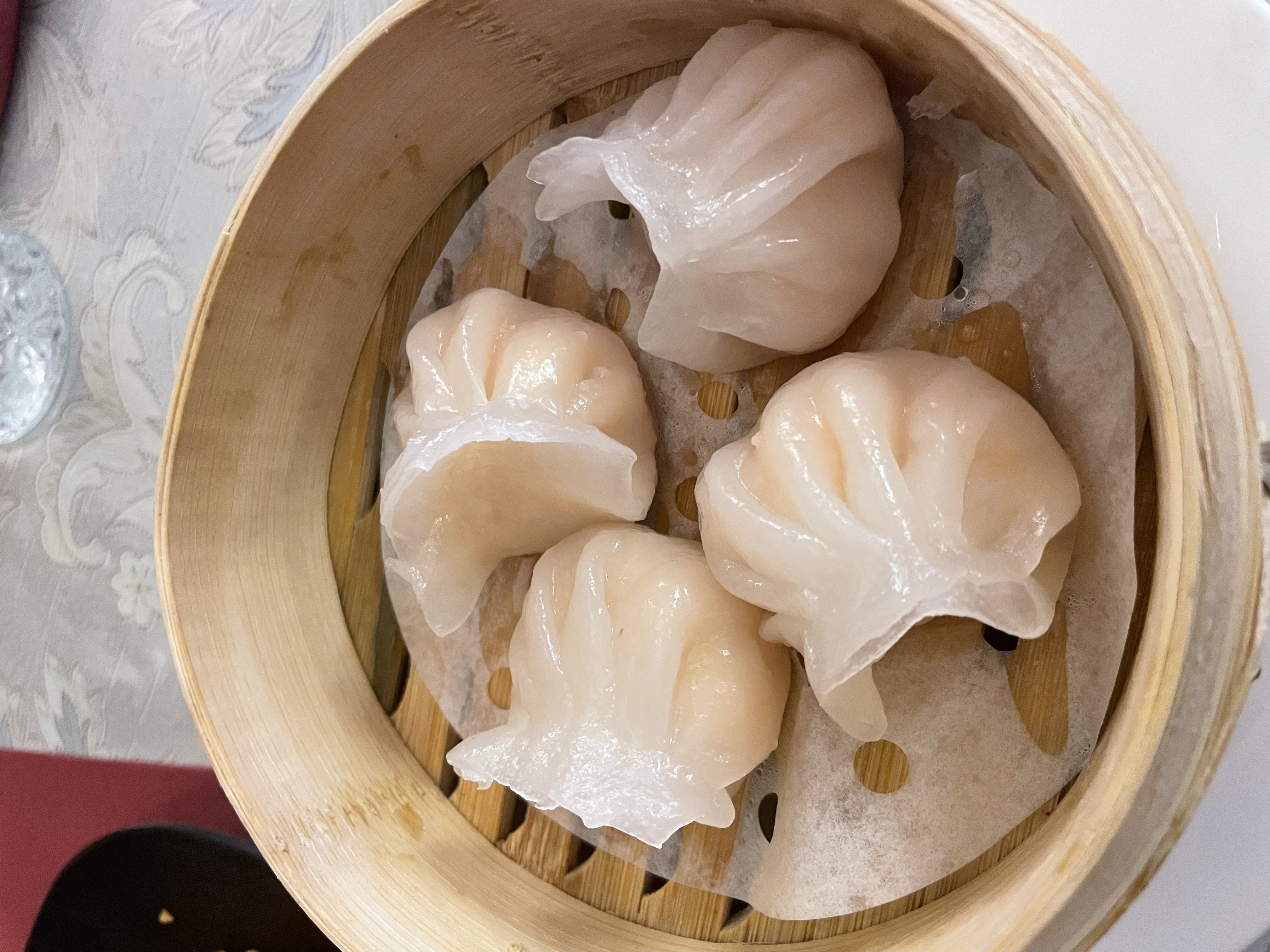 A6. Raviolis aux crevettes (4pcs)