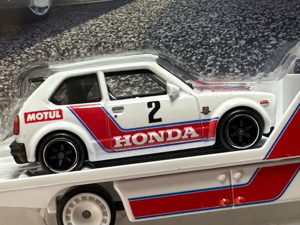 Hot Wheels '73 Honda Civic Custom & Aero Lift