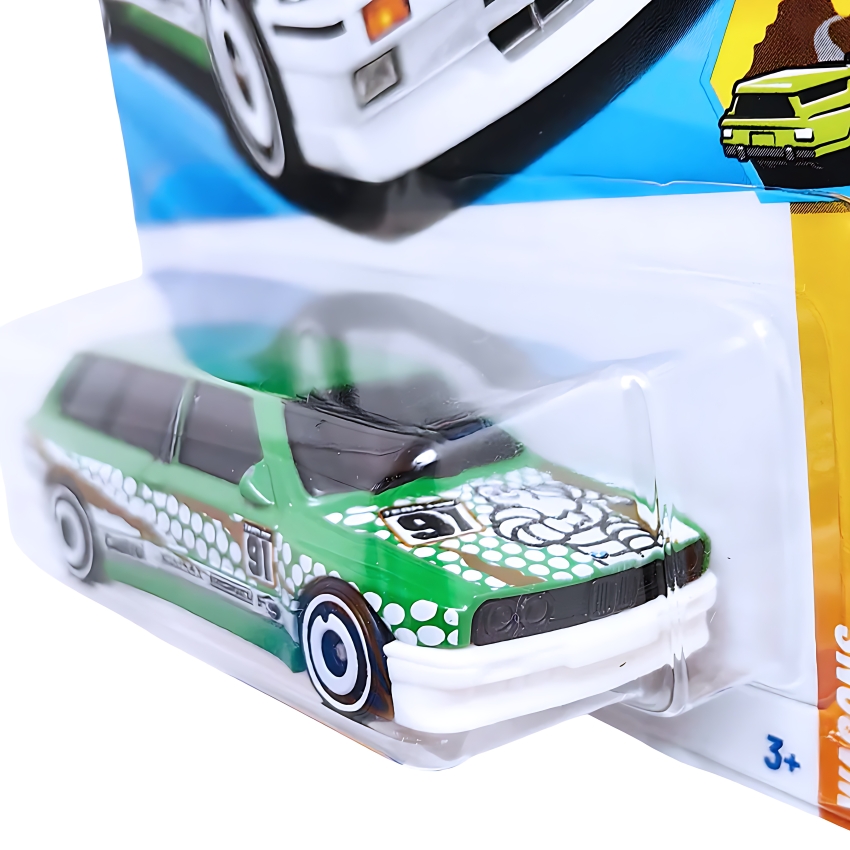 Hot Wheels 2026 BMW M3 Wagon (Green/White) – #102/250 HW Modified Series – Detailed 1:64 Scale Custom M3 Touring – Racing Livery & 10SP Wheels – Collector’s Edition