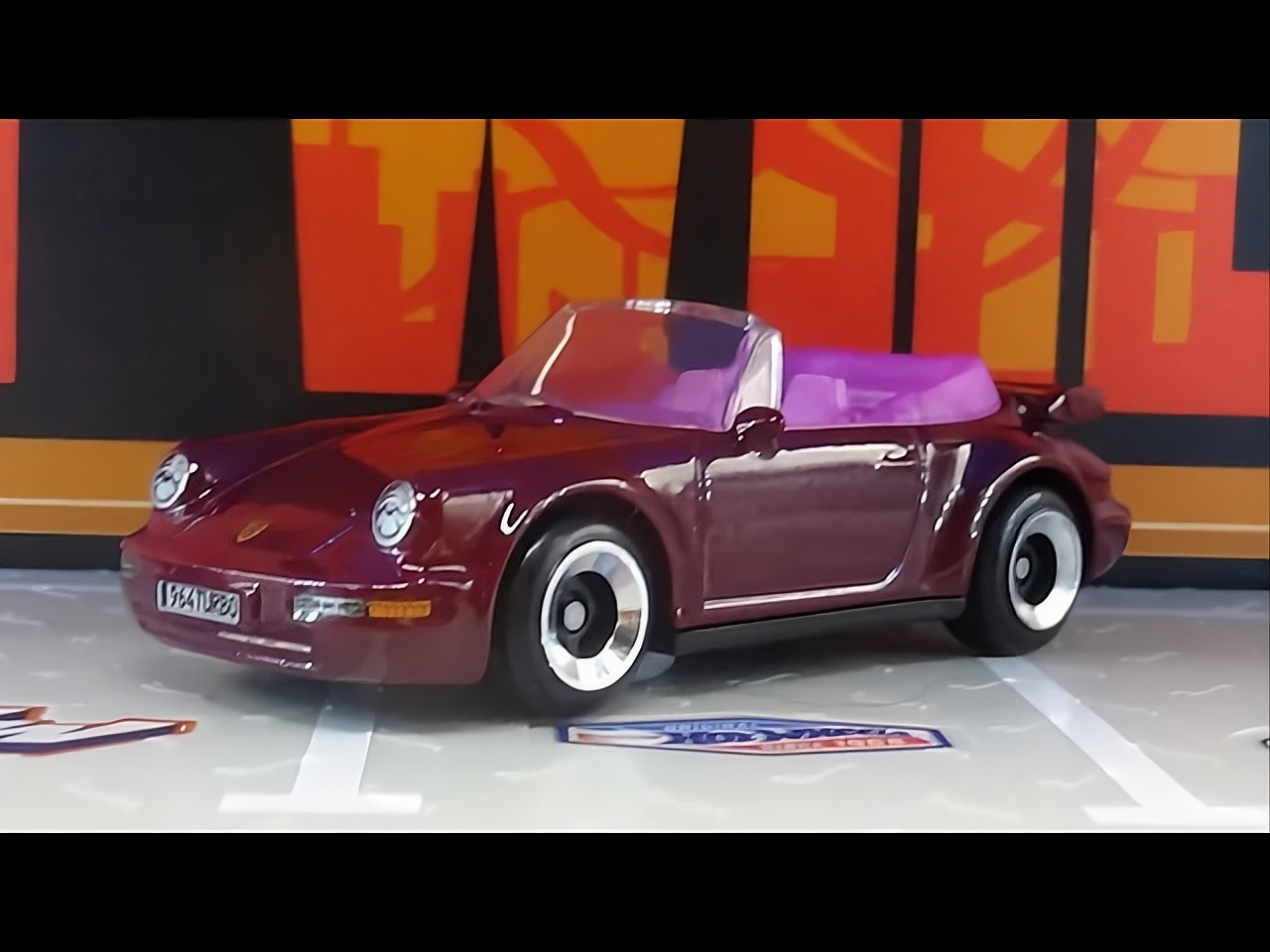 Hot Wheels Porsche 911 Turbo Cabriolet Then and Now New 2025