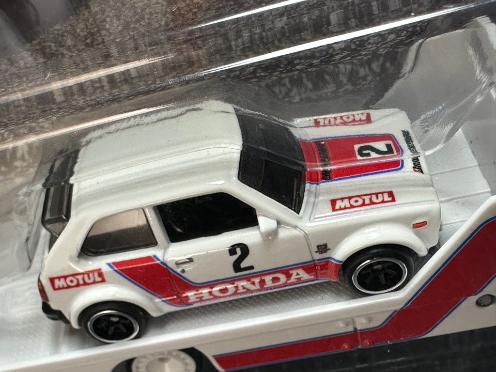 Hot Wheels '73 Honda Civic Custom & Aero Lift