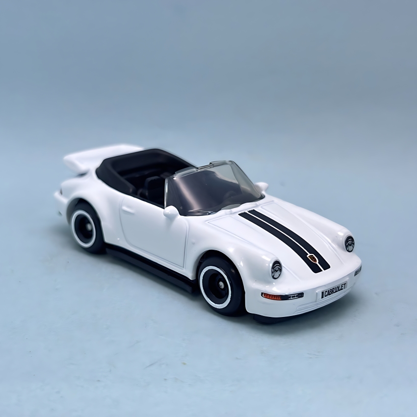 Hot Wheels 2026 Porsche 911 Turbo Cabriolet (White) – Grand Prix White with Black Hood Stripes – #52/250 Drop Tops Series – Detailed 1:64 Scale Porsche 964 Turbo – Collector’s Edition