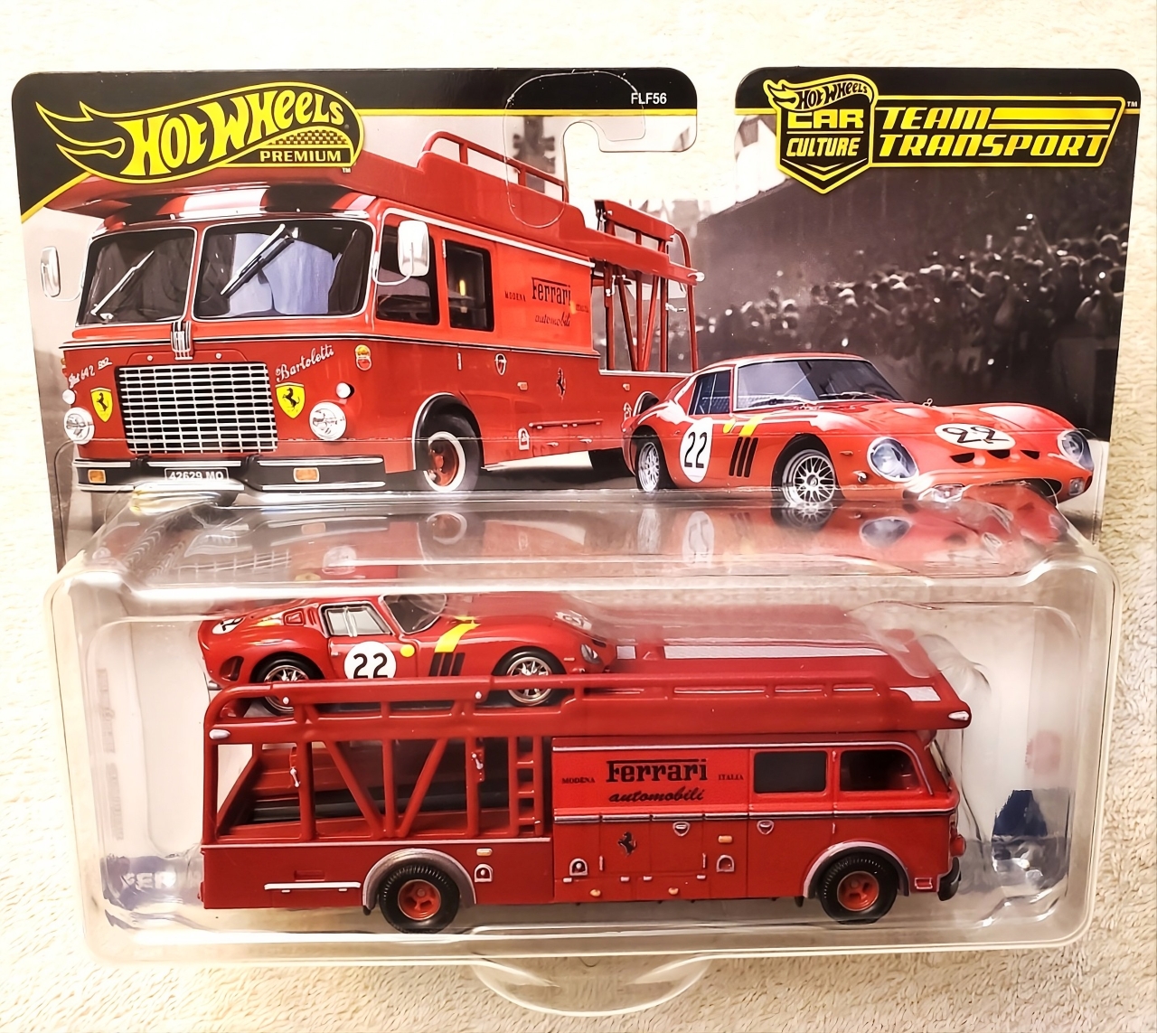  Hot Wheels Premium Team Transport Ferrari 250 GTO & Fiat 642 RN2 Bartoletti