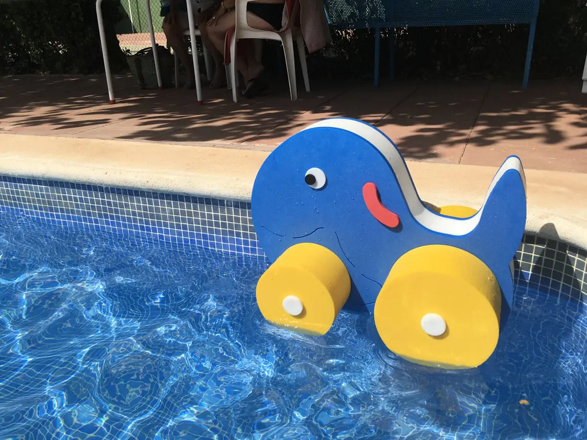 BALLENA FLOTANTE EVA PLUS