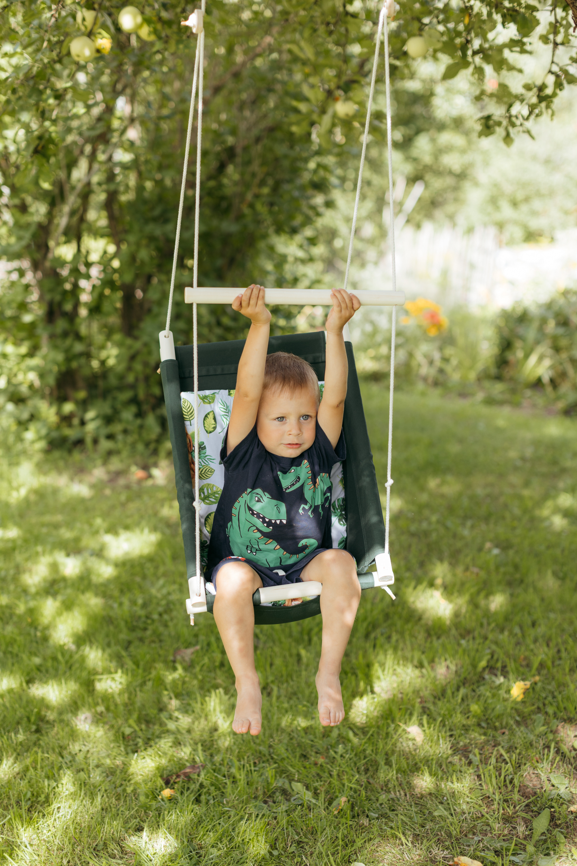 Zaļas kokvilnas šūpoles