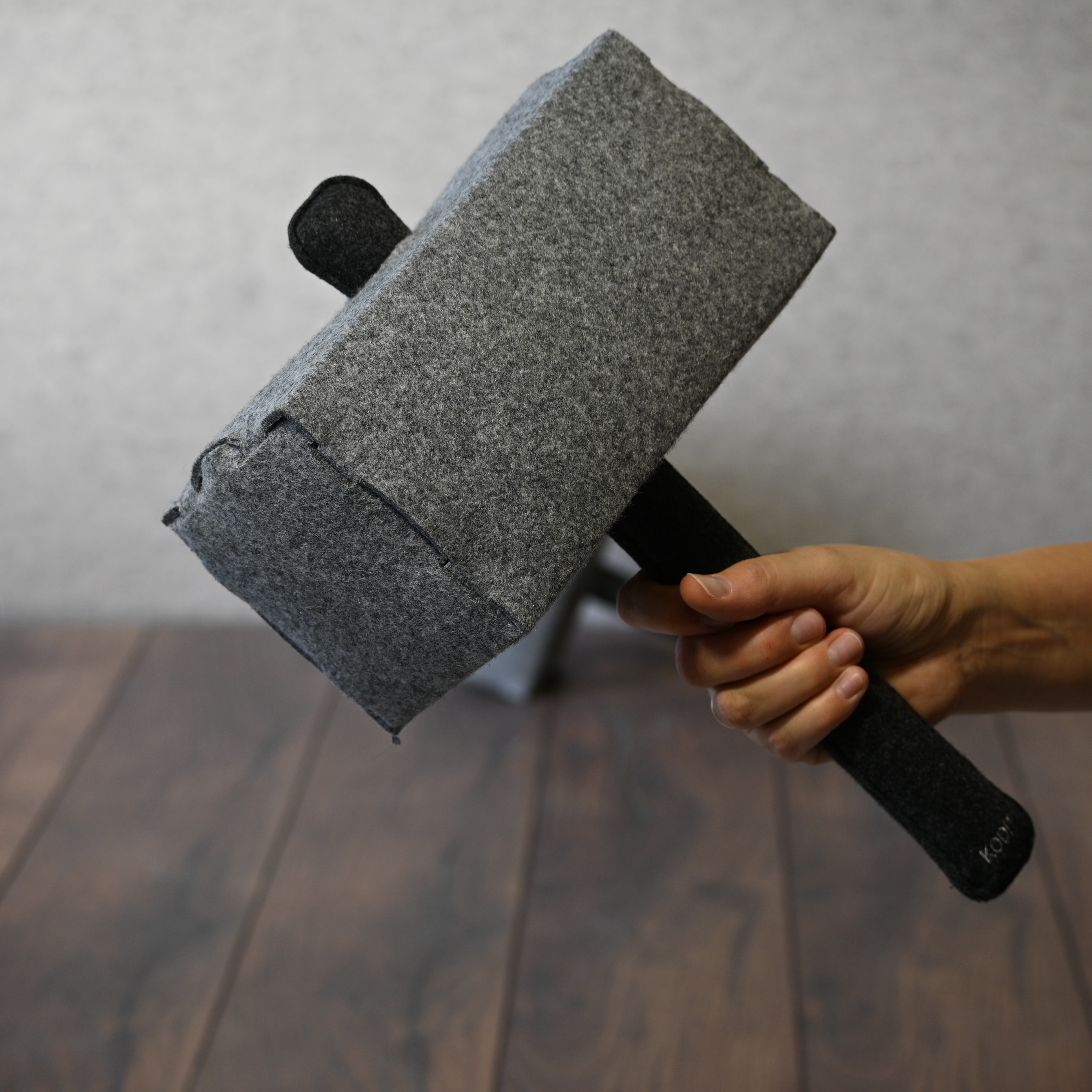 Supervaroņu filca āmurs