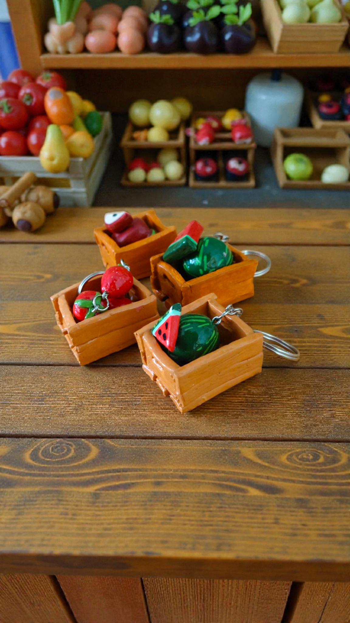 Miniature Apple and Crate Set