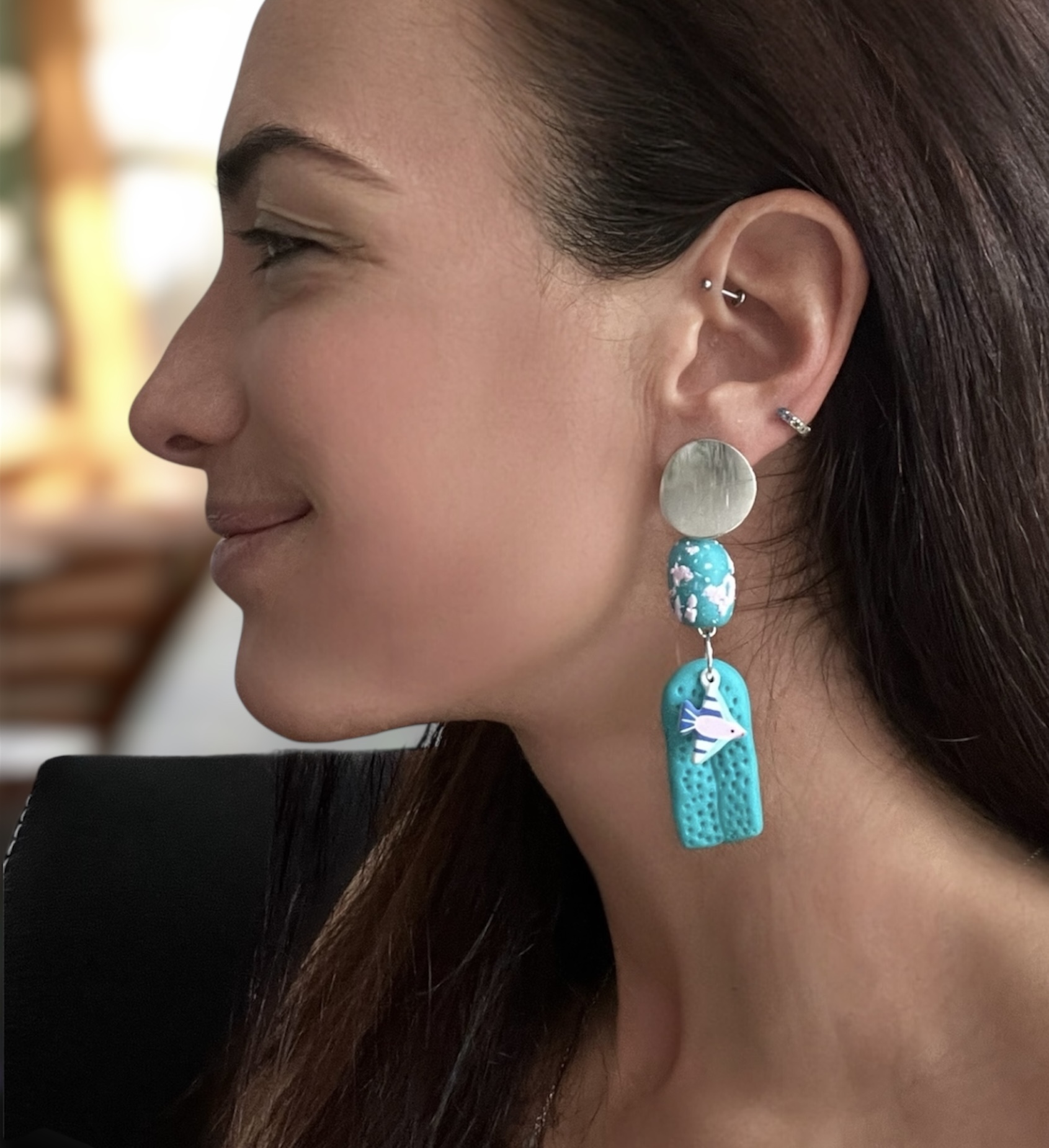 Pendientes largos acero plateado playa azul.