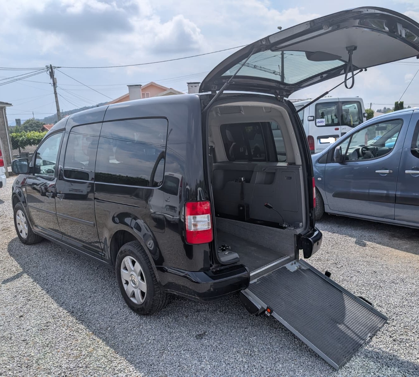 Caddy Adaptada para Mobilidade Reduzida