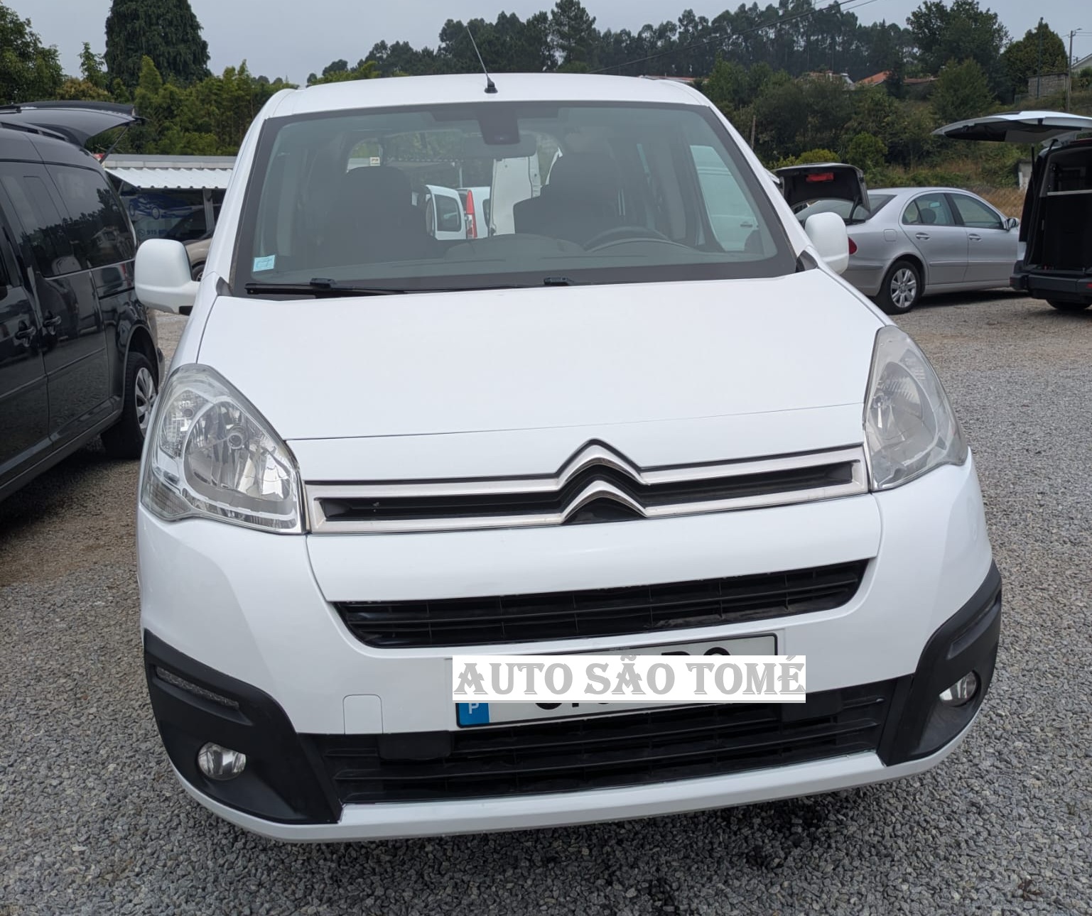 Berlingo 1.6 gasolina Adaptado para Mobilidade Reduzida