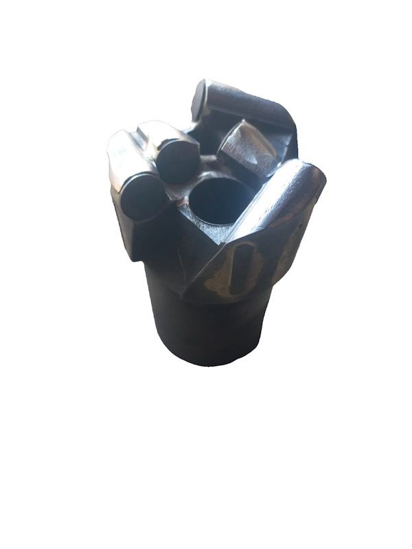 KAPALI TİP PDC MATKAP