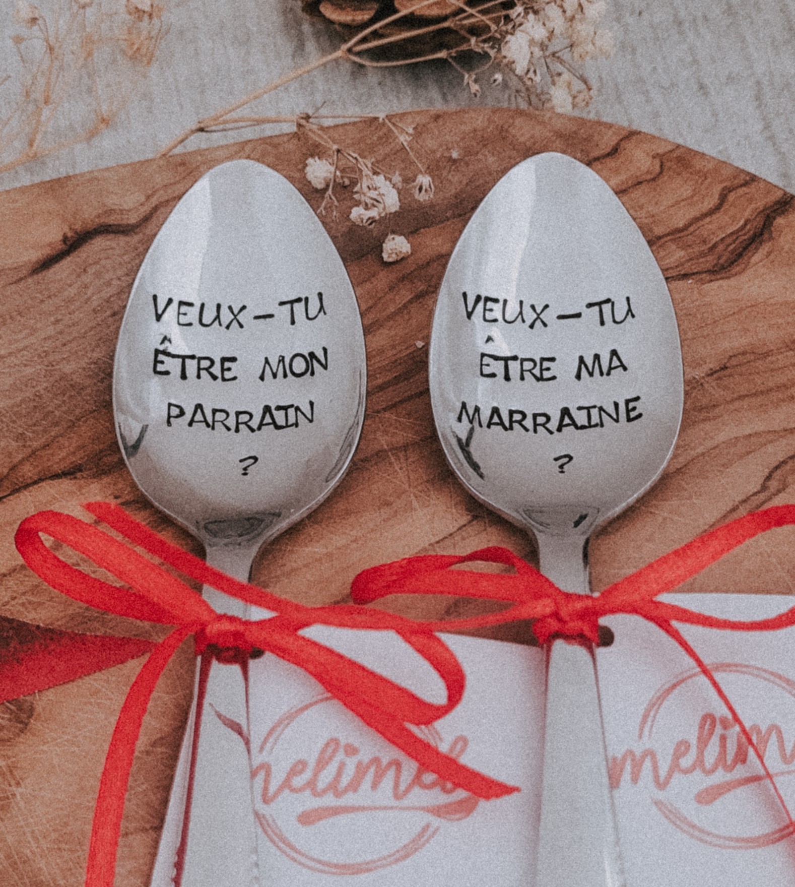 Veux-tu être ma marraine? Veux-tu être mon parrain?