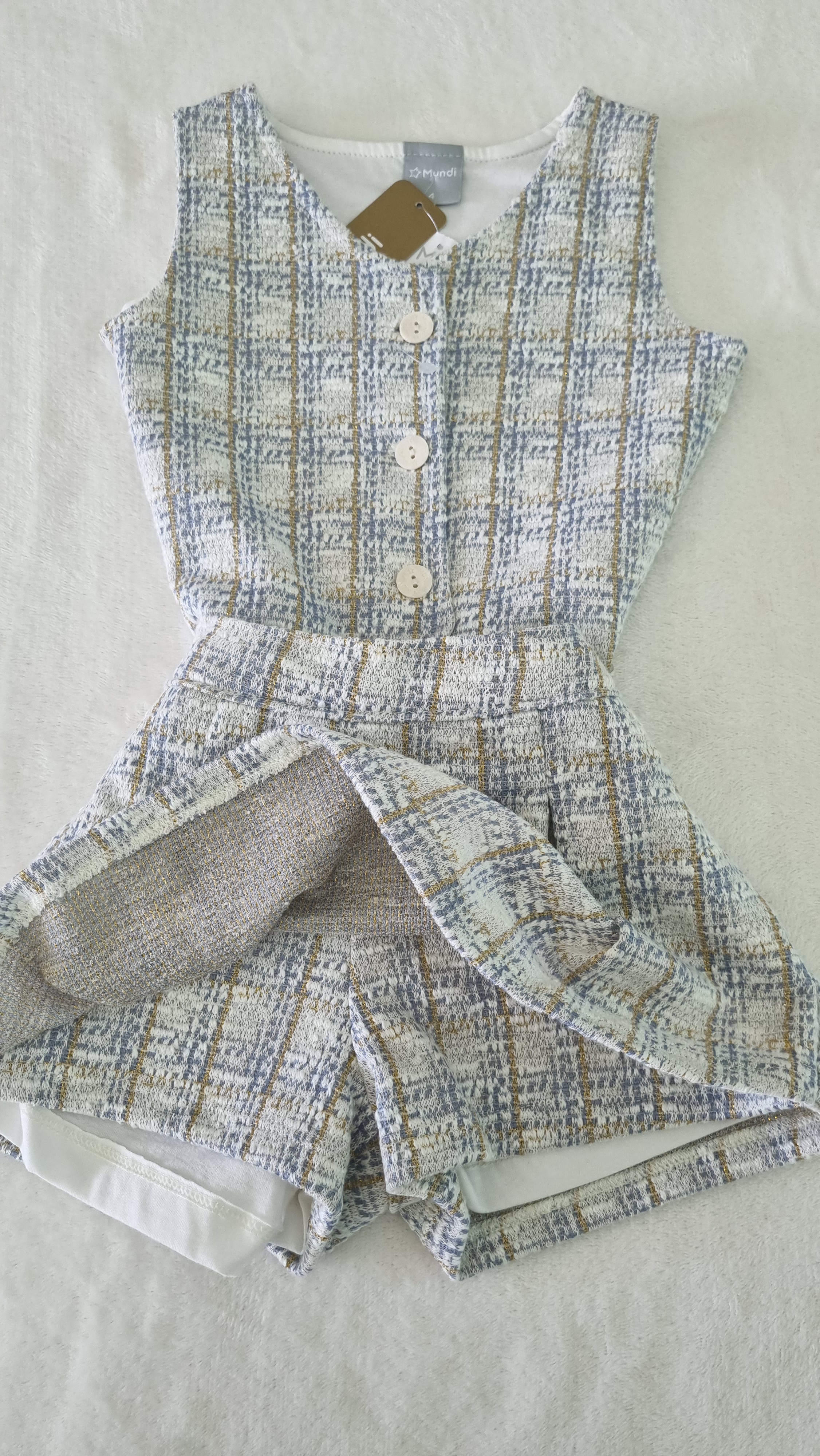 Conjunto infantil elegante