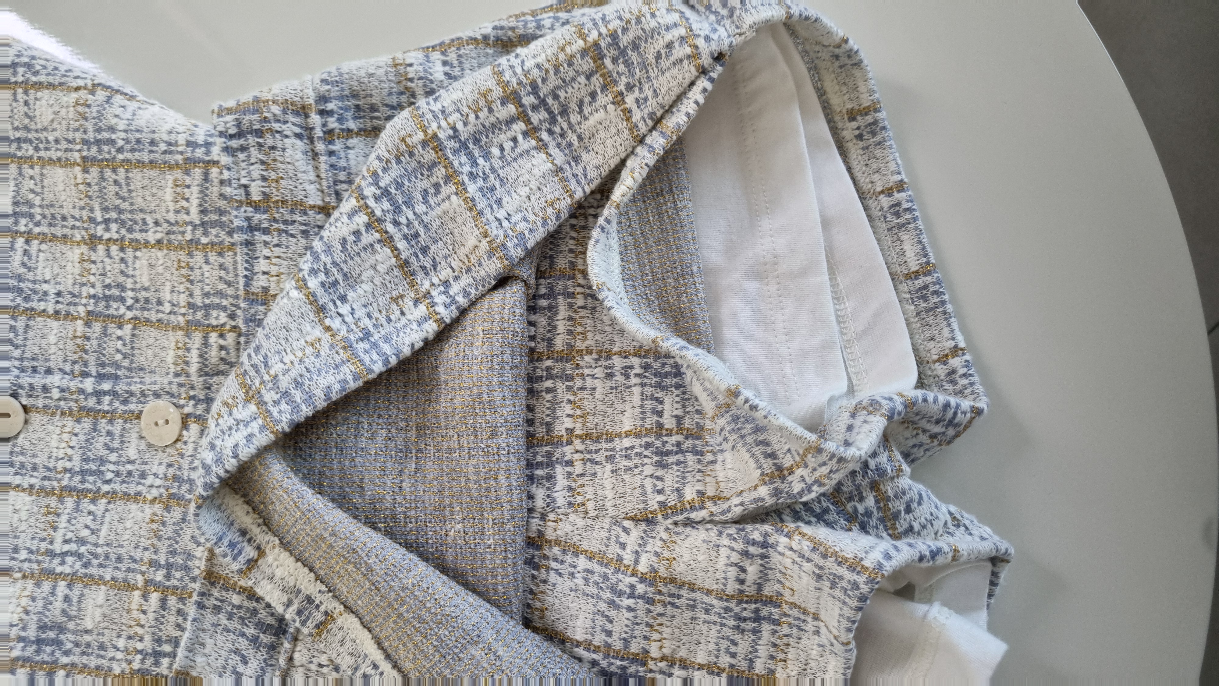 Conjunto colete e shorts da Mundi