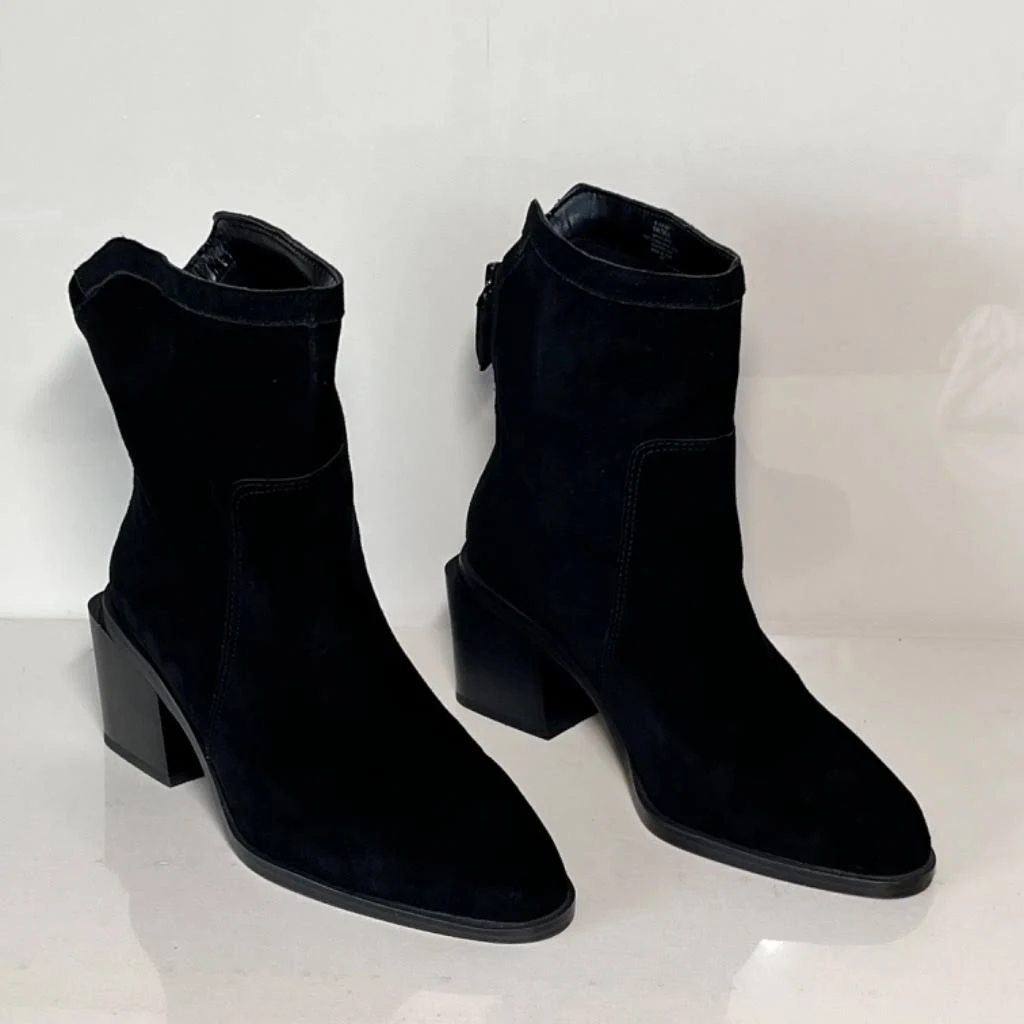 Vince Camuto Womens Kortimy